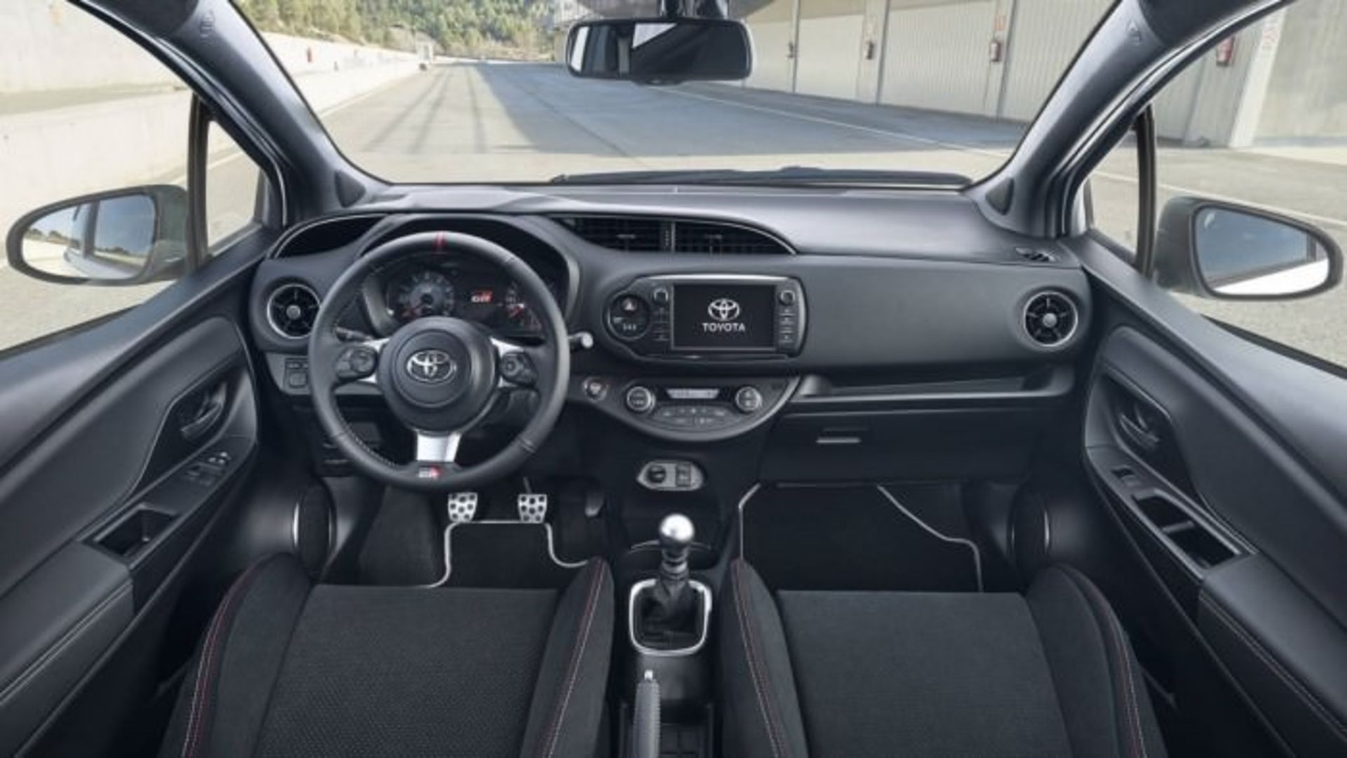 تویوتا یاریس GRMN