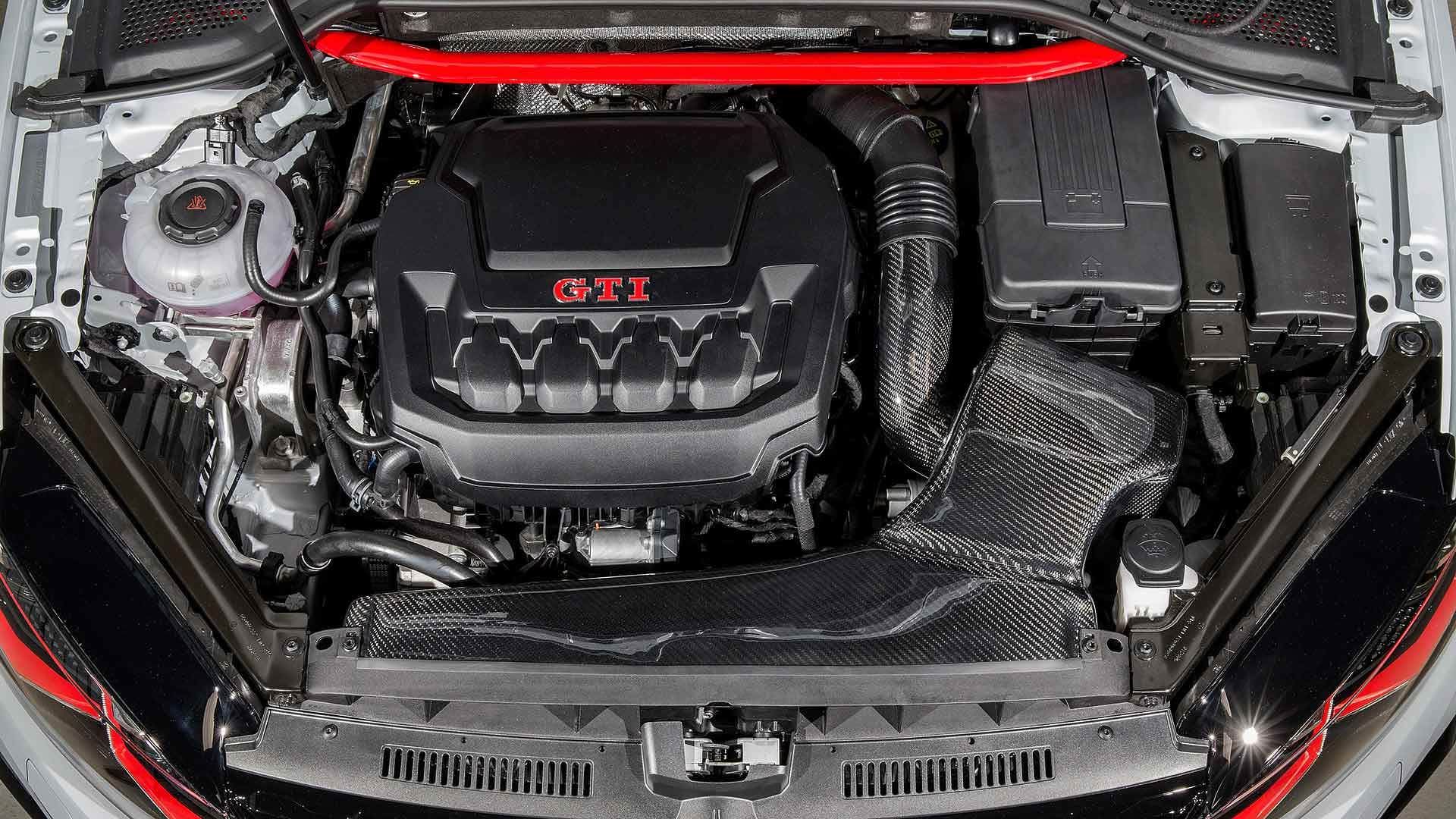 Volkswagen Golf GTI / فولکس‌واگن گلف GTI