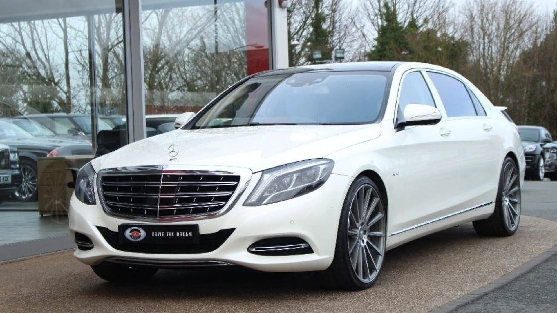 Mercedes-Maybach S600 / مرسدس میباخ S600 لوئیس همیلتون