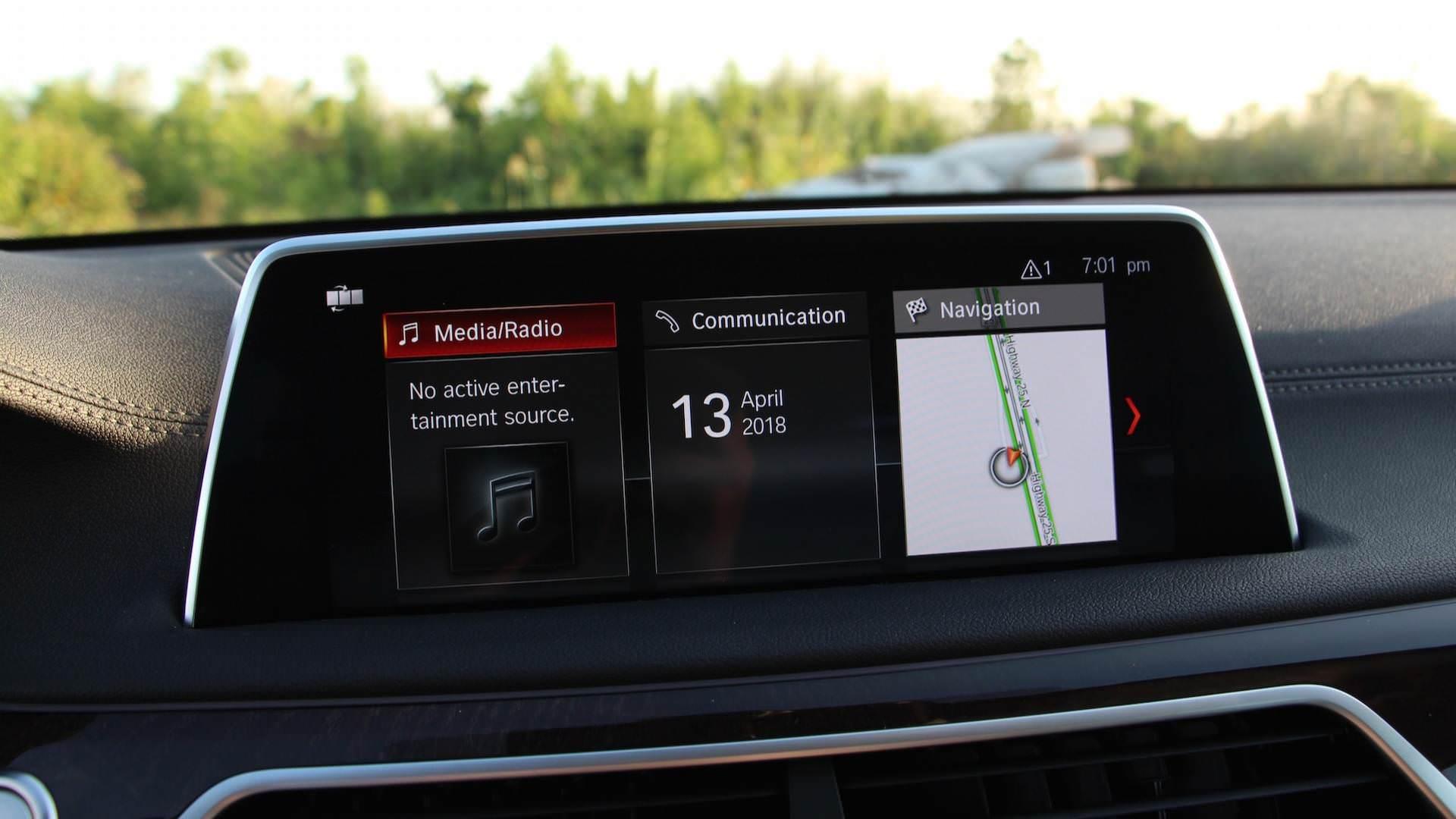 BMW 7 Series / بی ام و سری 7