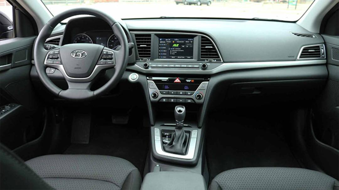 Hyundai Elantra / هیوندای النترا