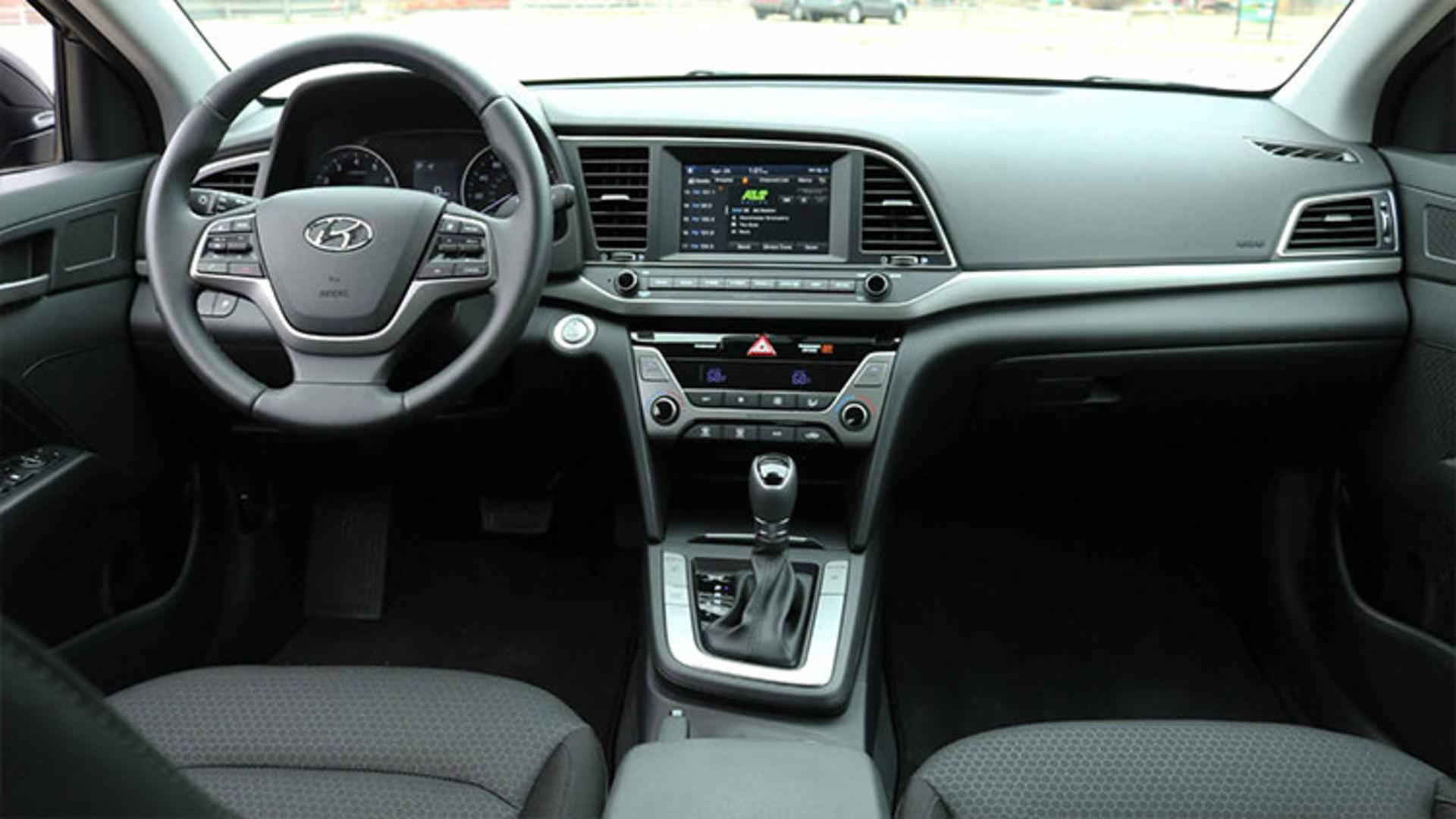 Hyundai Elantra / هیوندای النترا