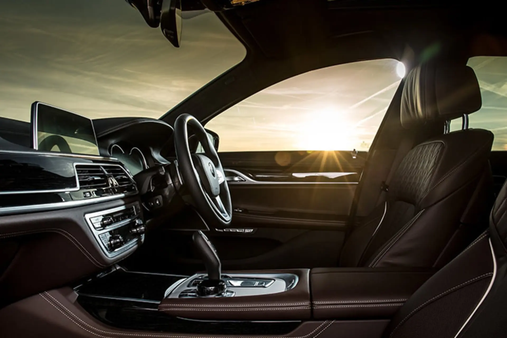BMW 7 Series / بی ام و سری 7