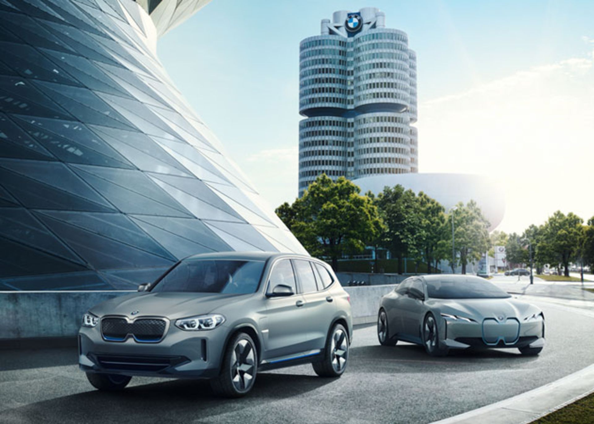 مرجع متخصصين ايران بي ام و i4 و iX3 مفهومي / BMW i4 and iX3 Concepts