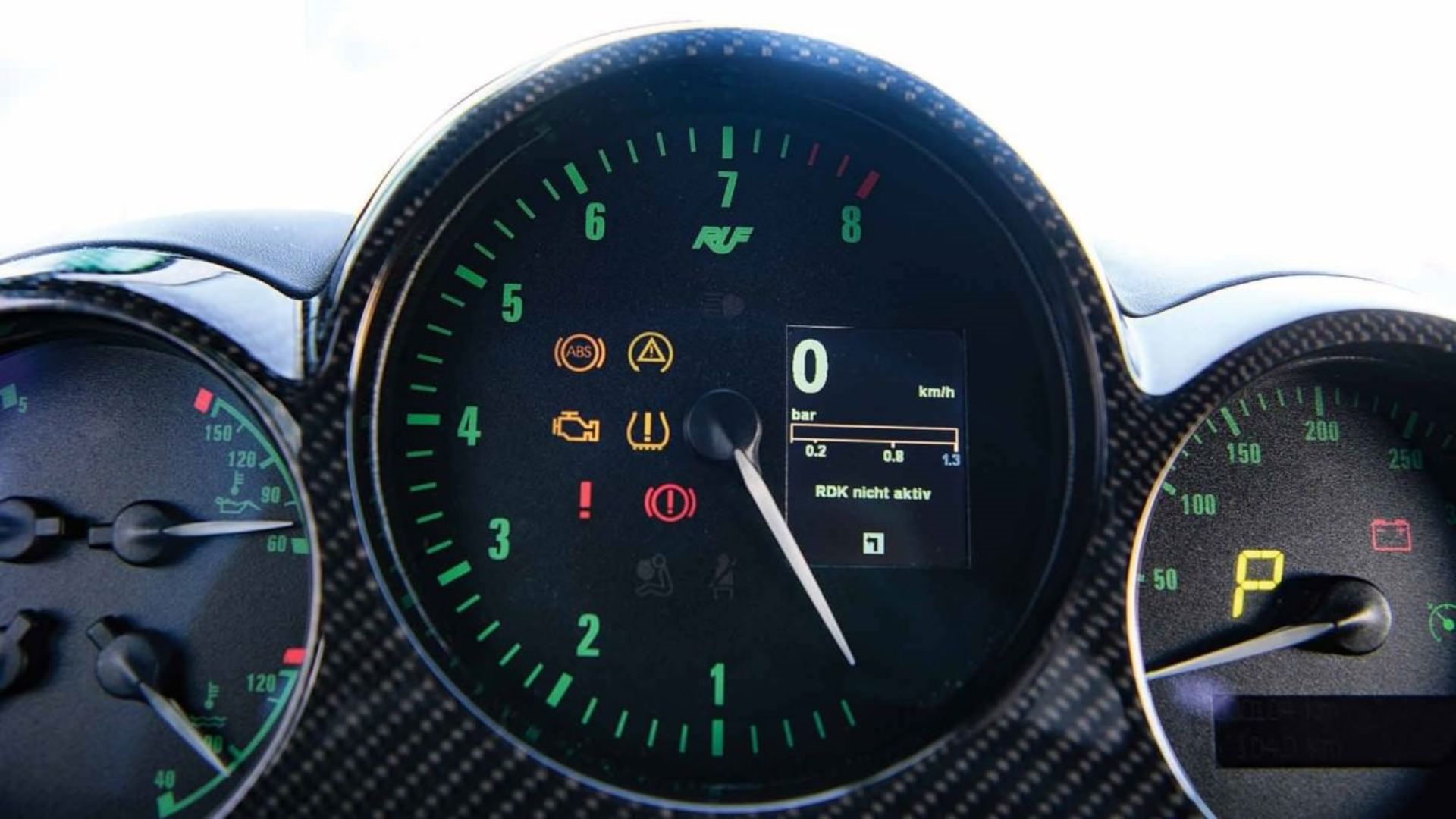 پورشه CTR3 راف