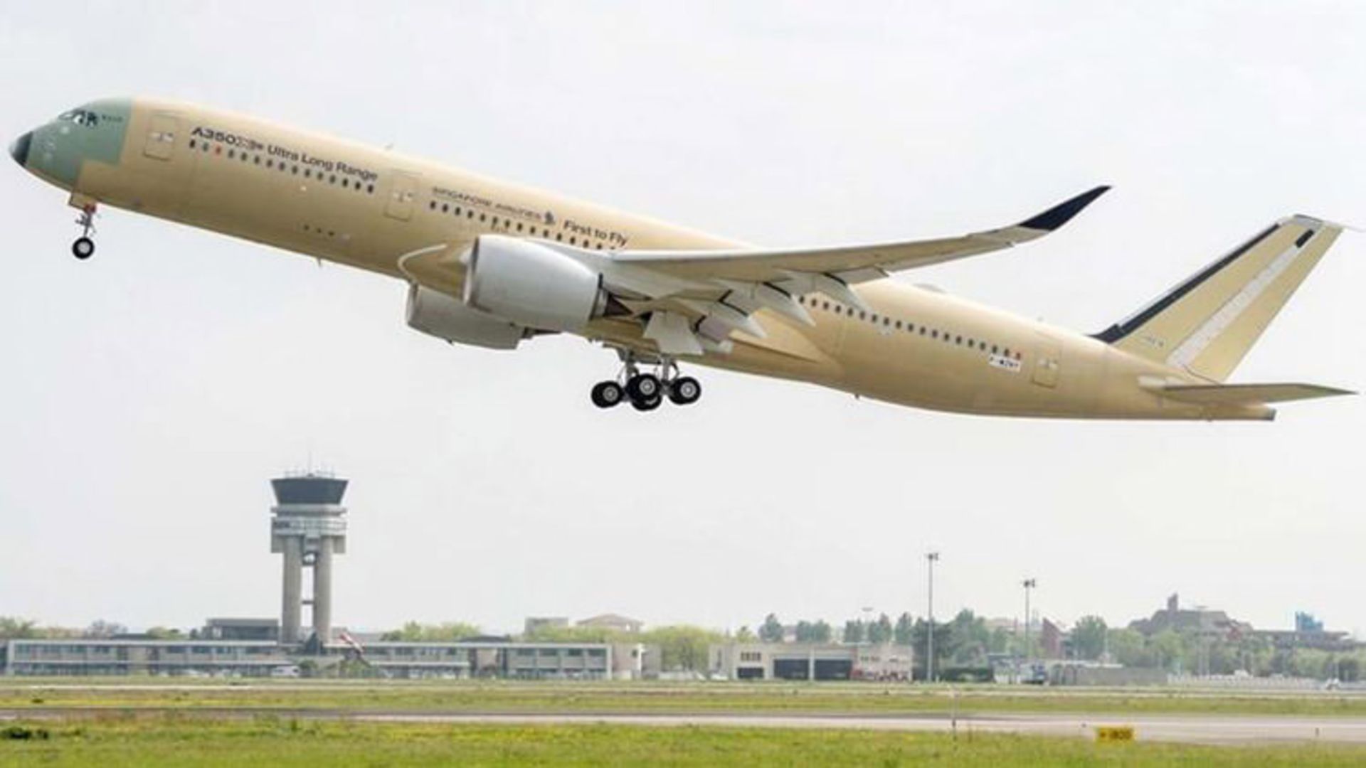 ایرباس A350-900ULR