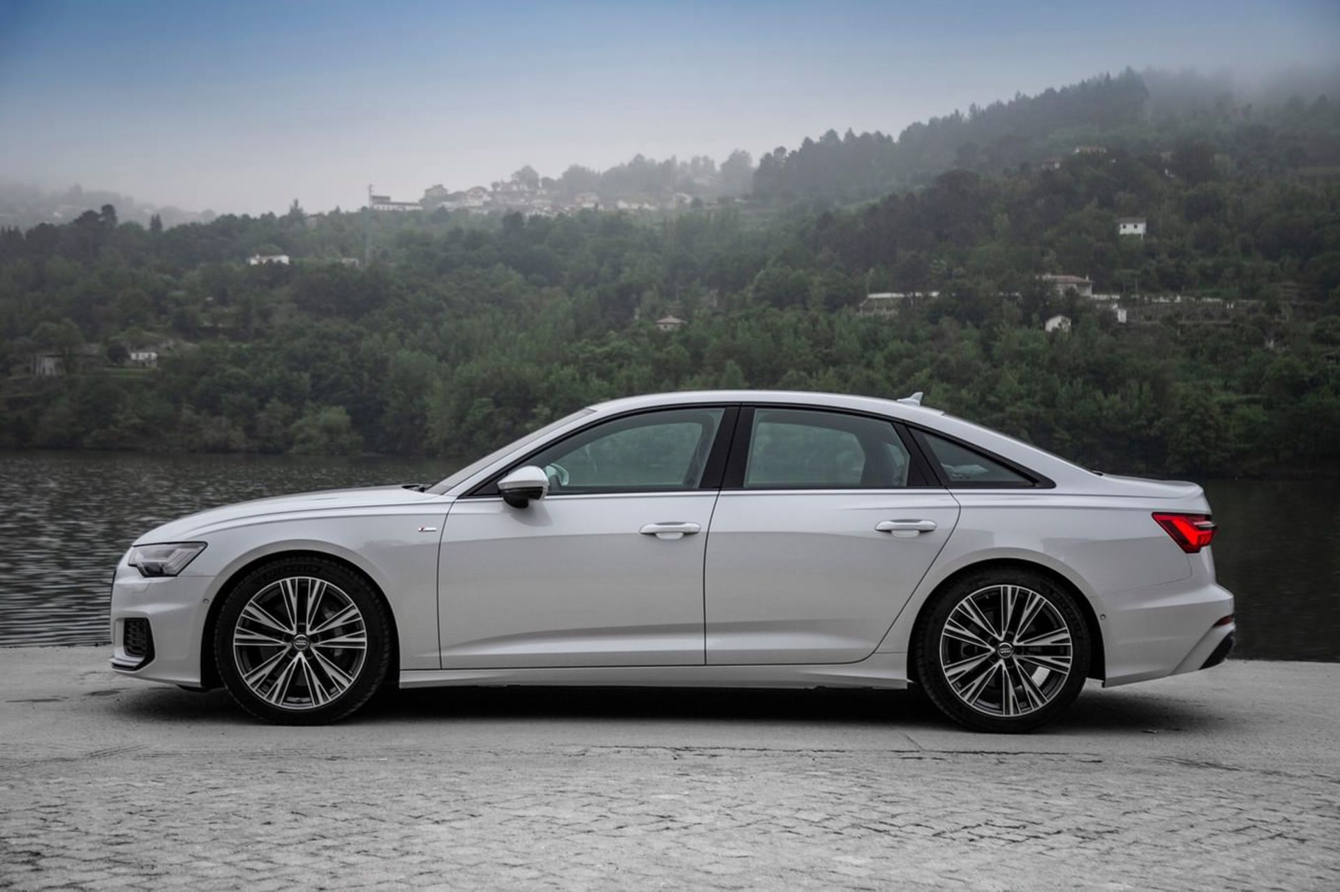 Audi A6 2019 / آئودی