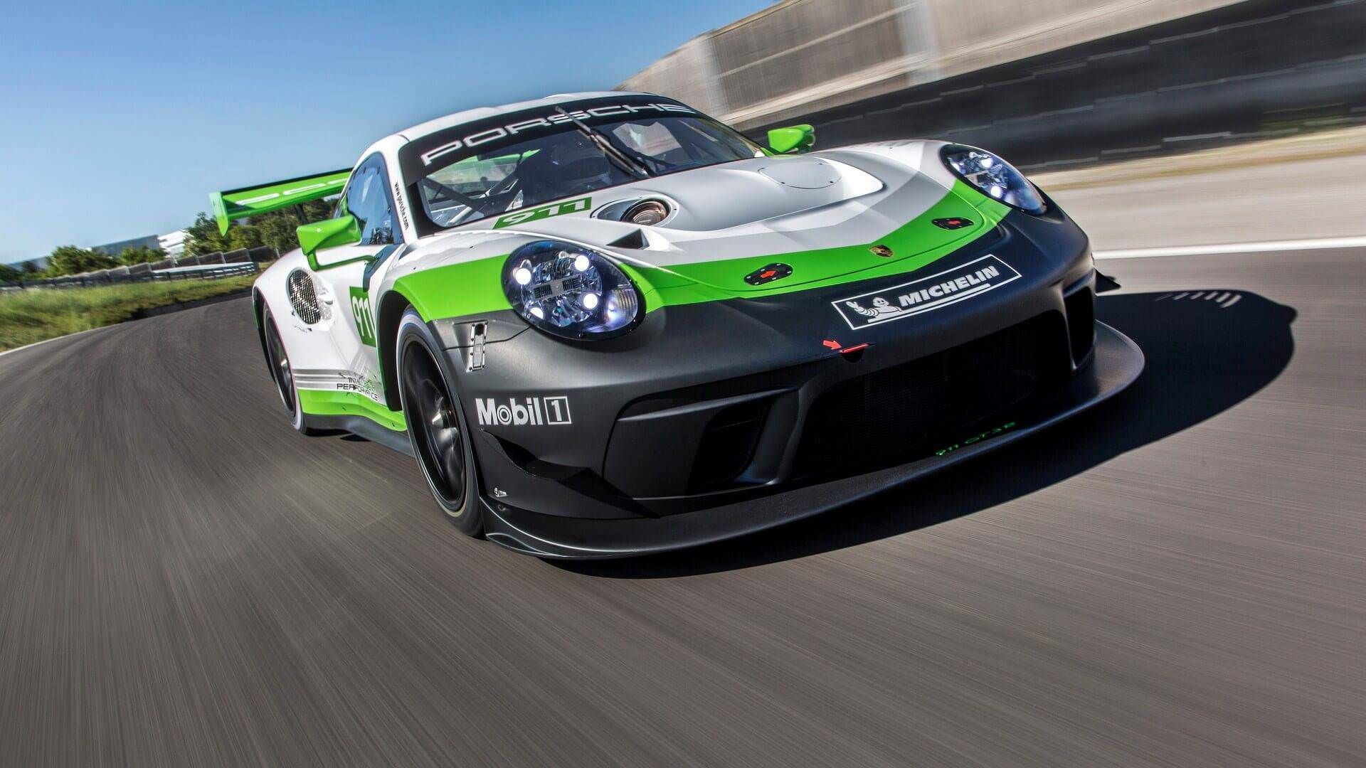 پورشه / Porsche 911 GT3 R