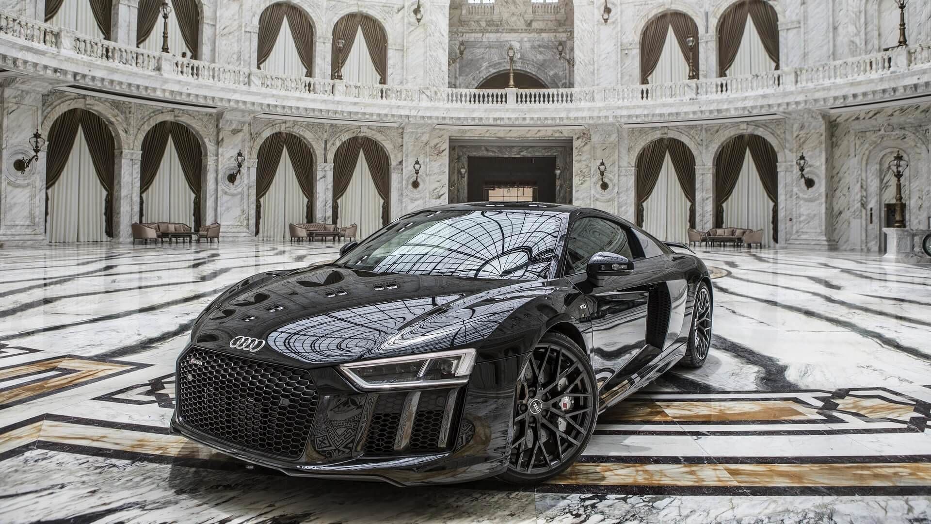 Audi R8 V10 Plus Vs Audi R8 V10 RWS / آئودی R8