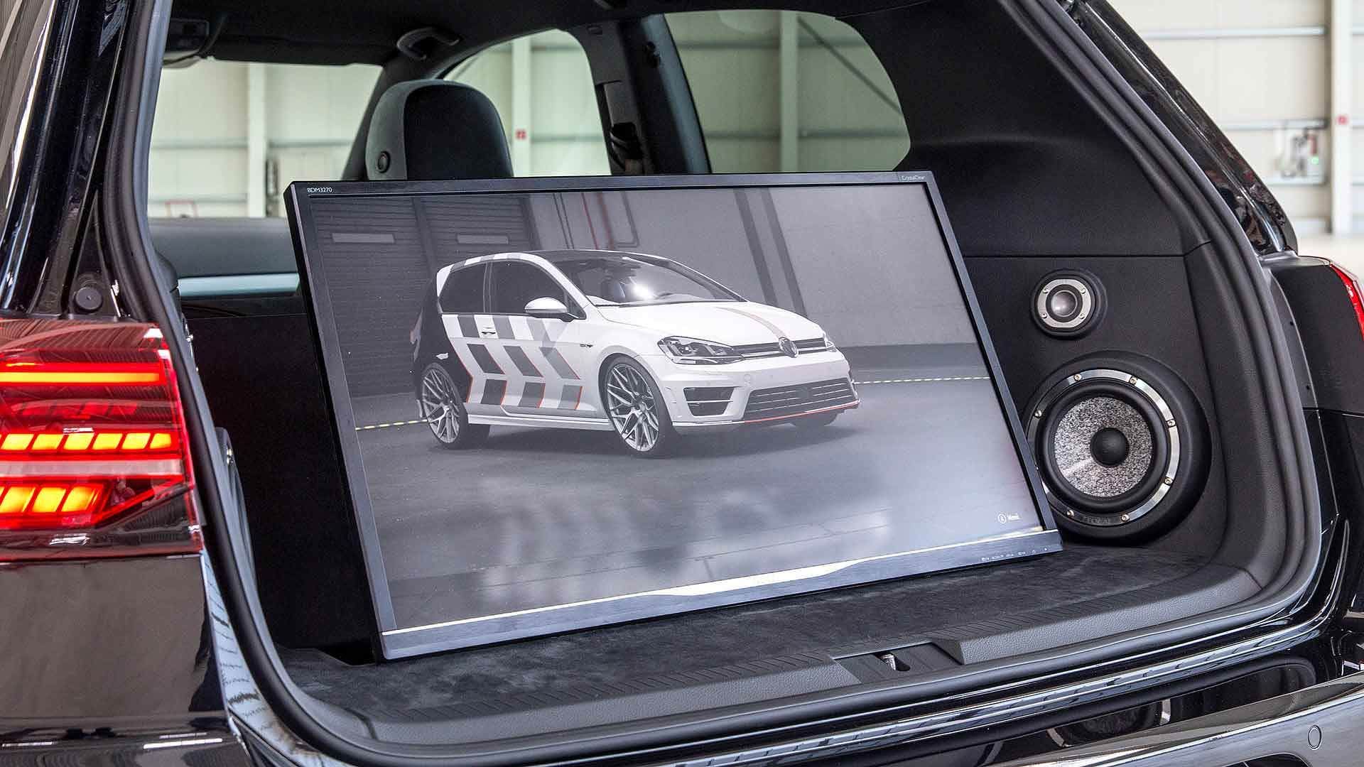 Volkswagen Golf GTI / فولکس‌واگن گلف GTI