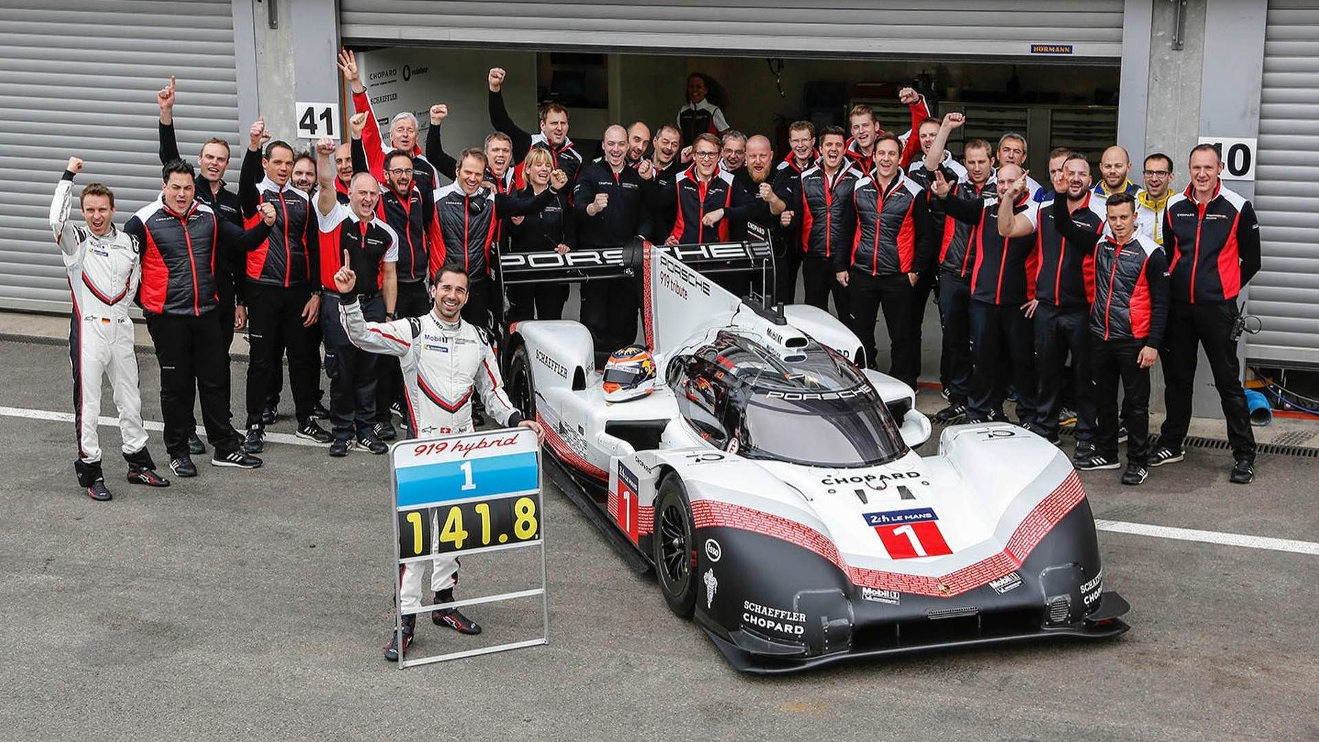 porsche 919 hybrid evo porsche 956 / پورشه 919 هیبرید اوو پورشه 956