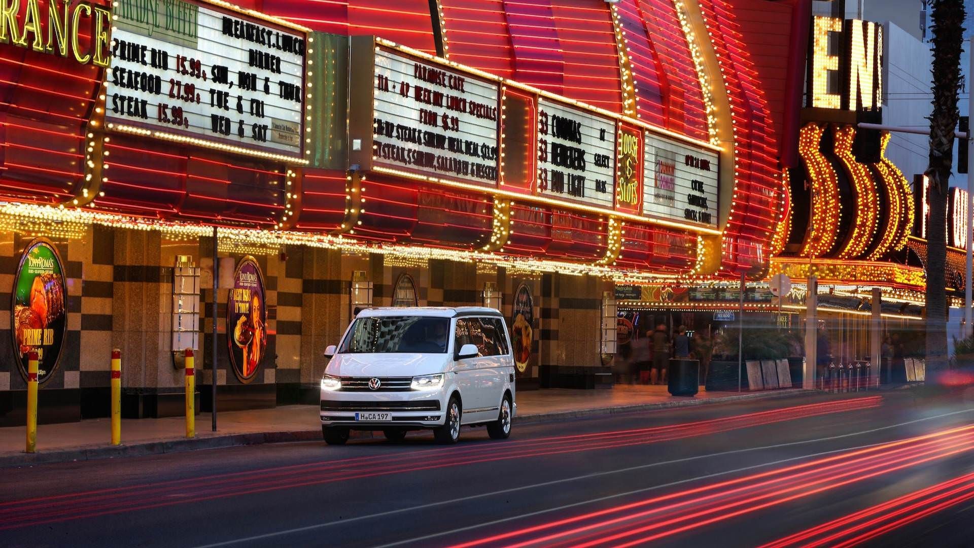 Volkswagen T6 California van / ون تفریحی فولکس‌واگن T6 کالیفرنیا