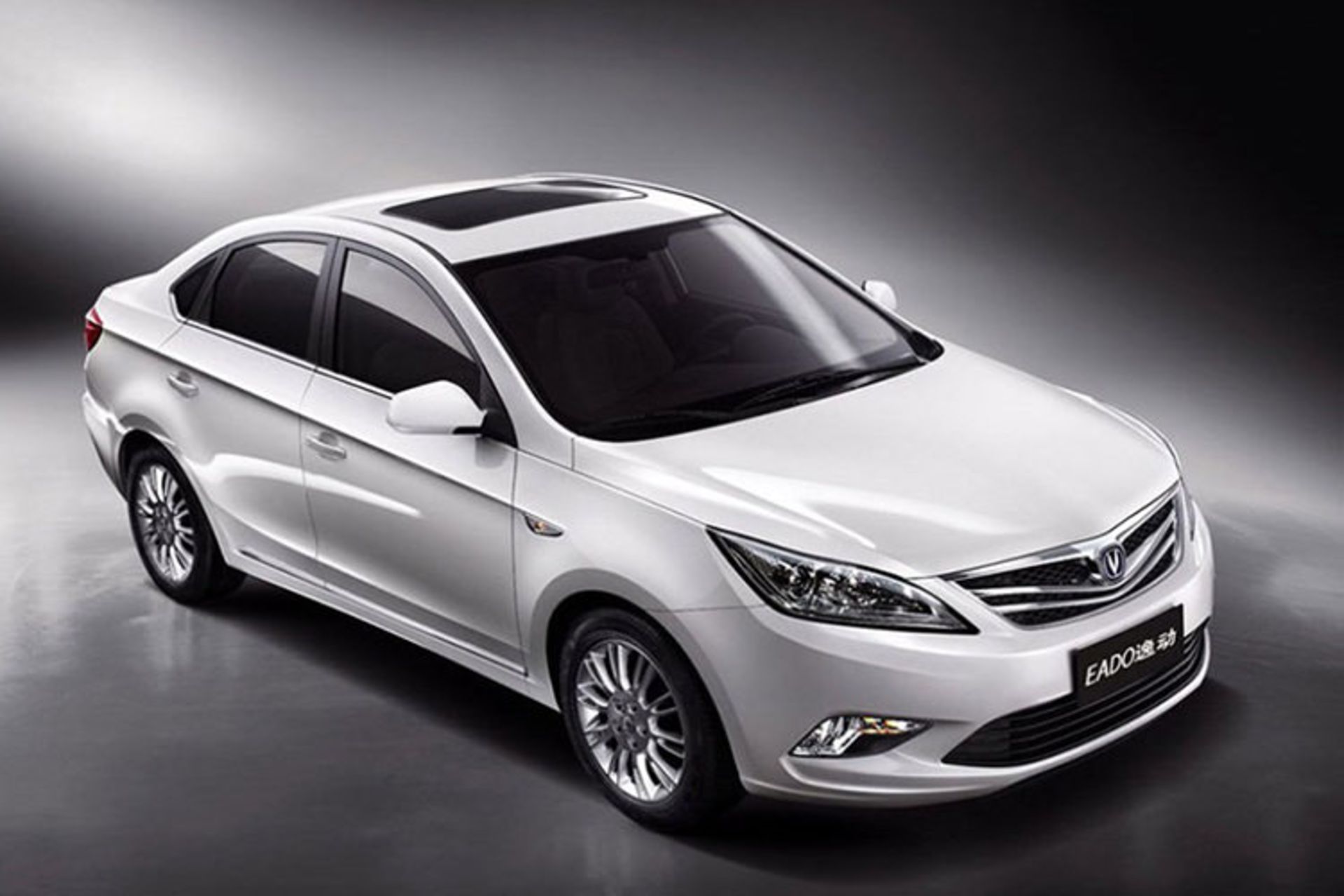 چانگان / Changan EADO