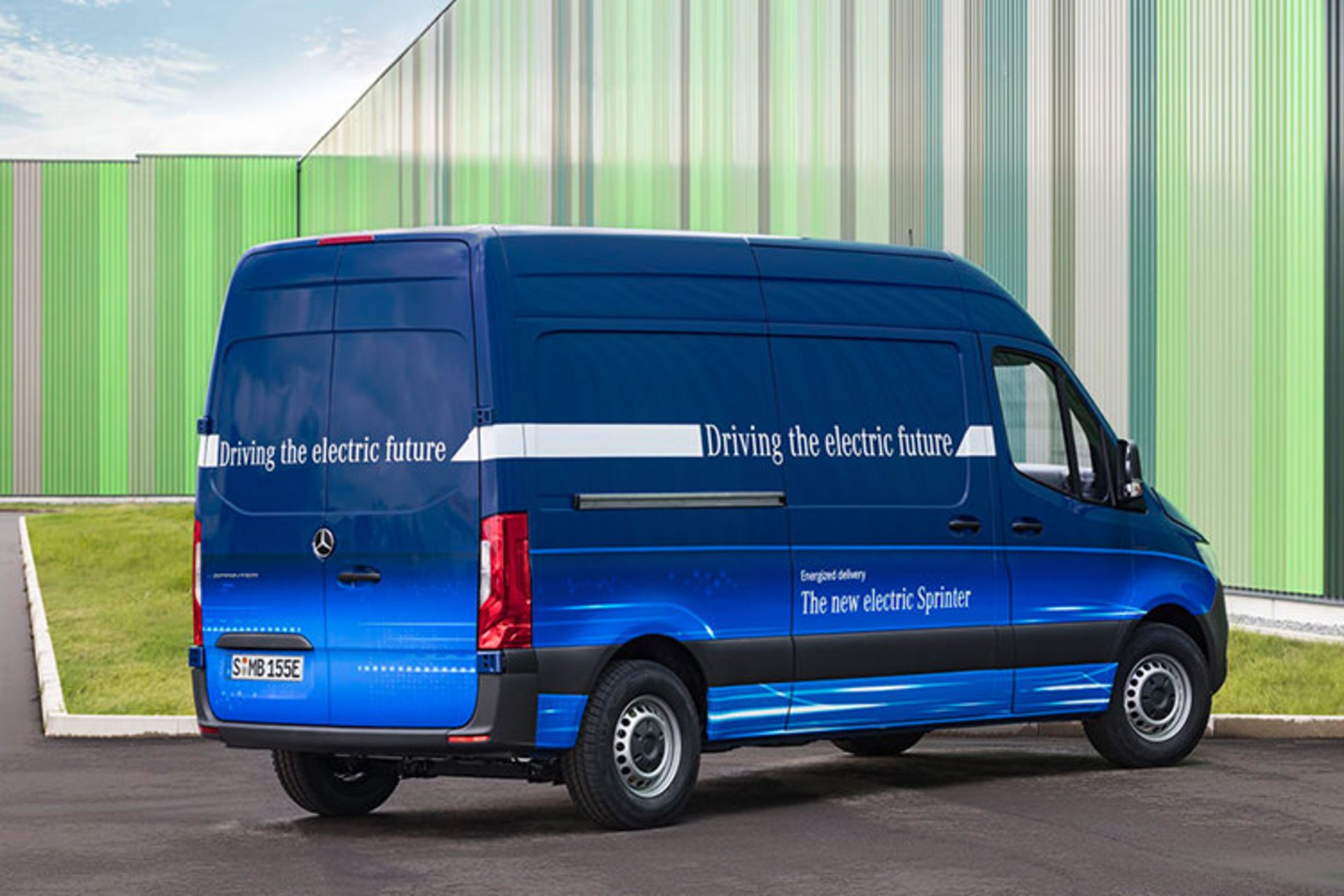 Mercedes Benz eSprinter / مرسدس بنز اسپرینتر