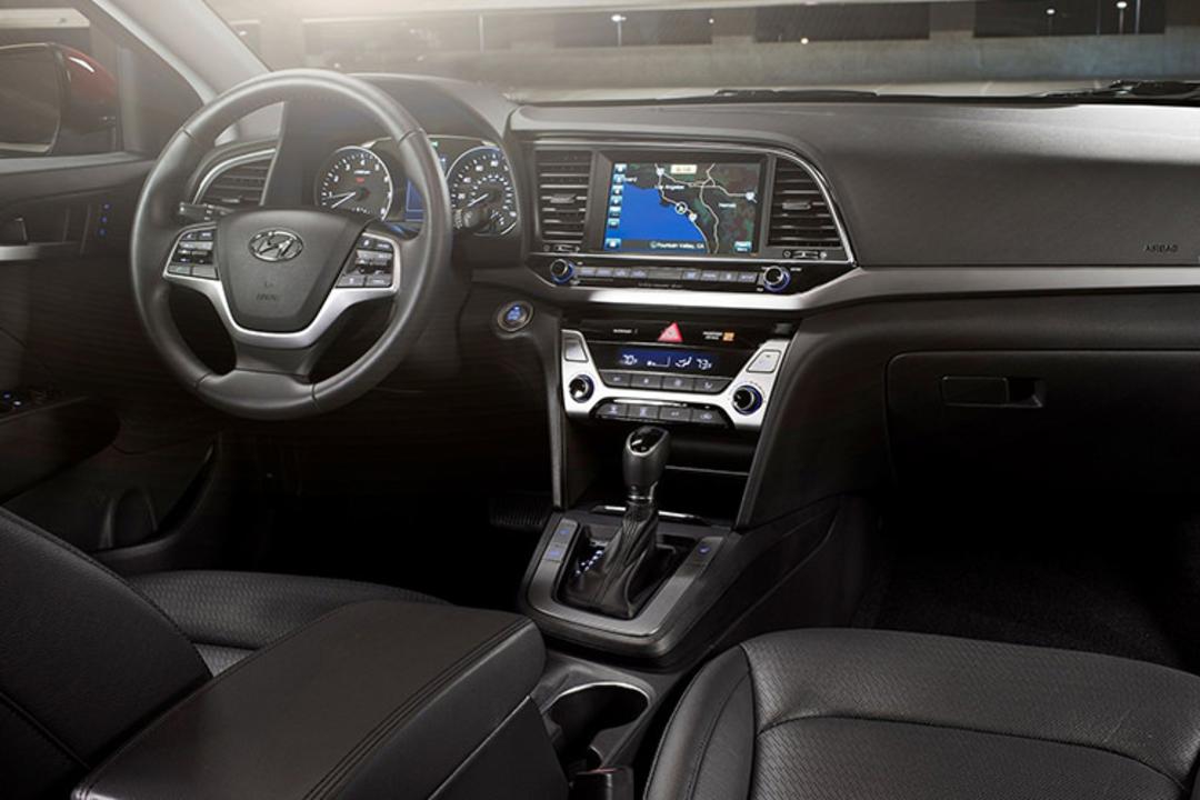 Hyundai Elantra / هیوندای النترا