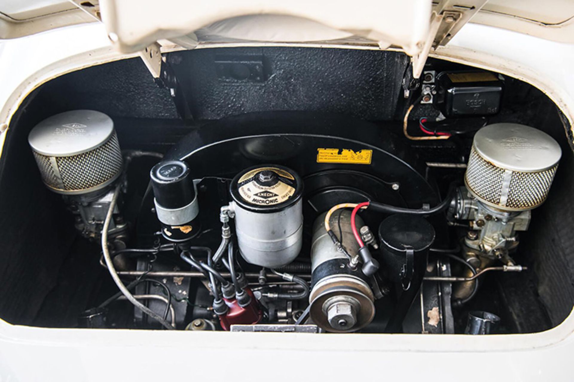 1956 Porsche 356 / خودروی کلاسیک روباز پورشه 356 مدل 1956