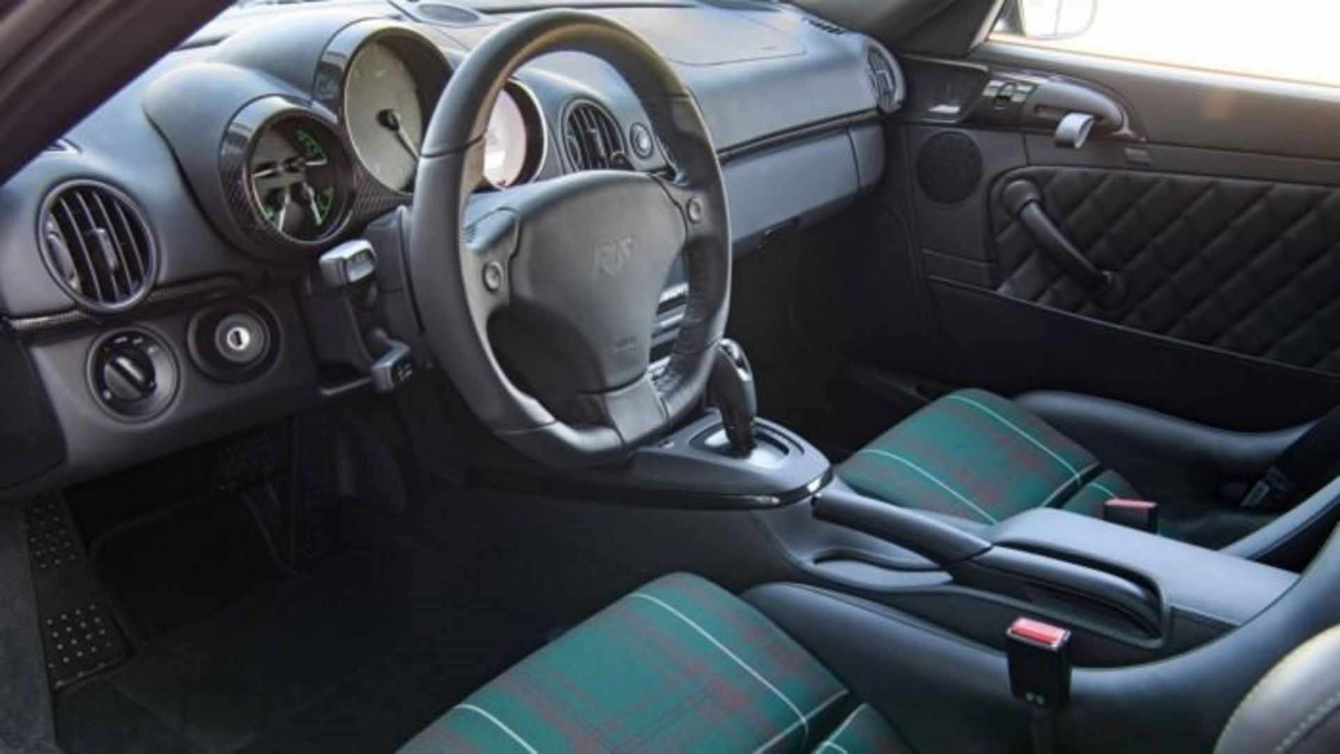 پورشه CTR3 راف