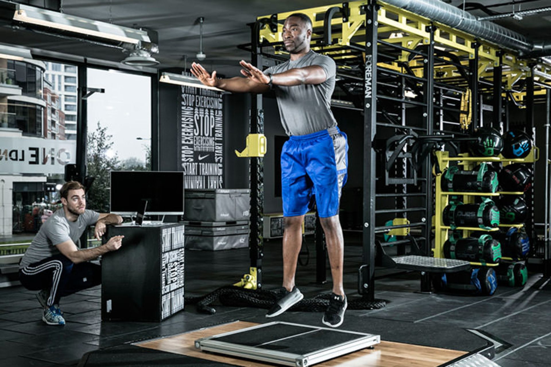 فوتبال و فناوری