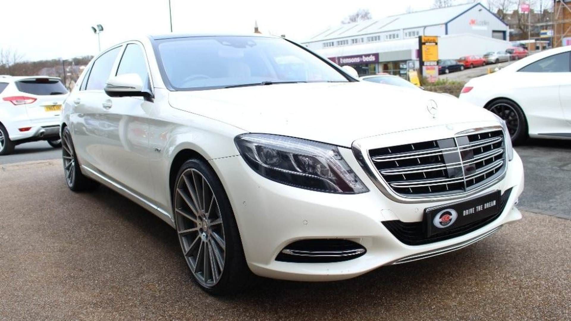 Mercedes-Maybach S600 / مرسدس میباخ S600 لوئیس همیلتون
