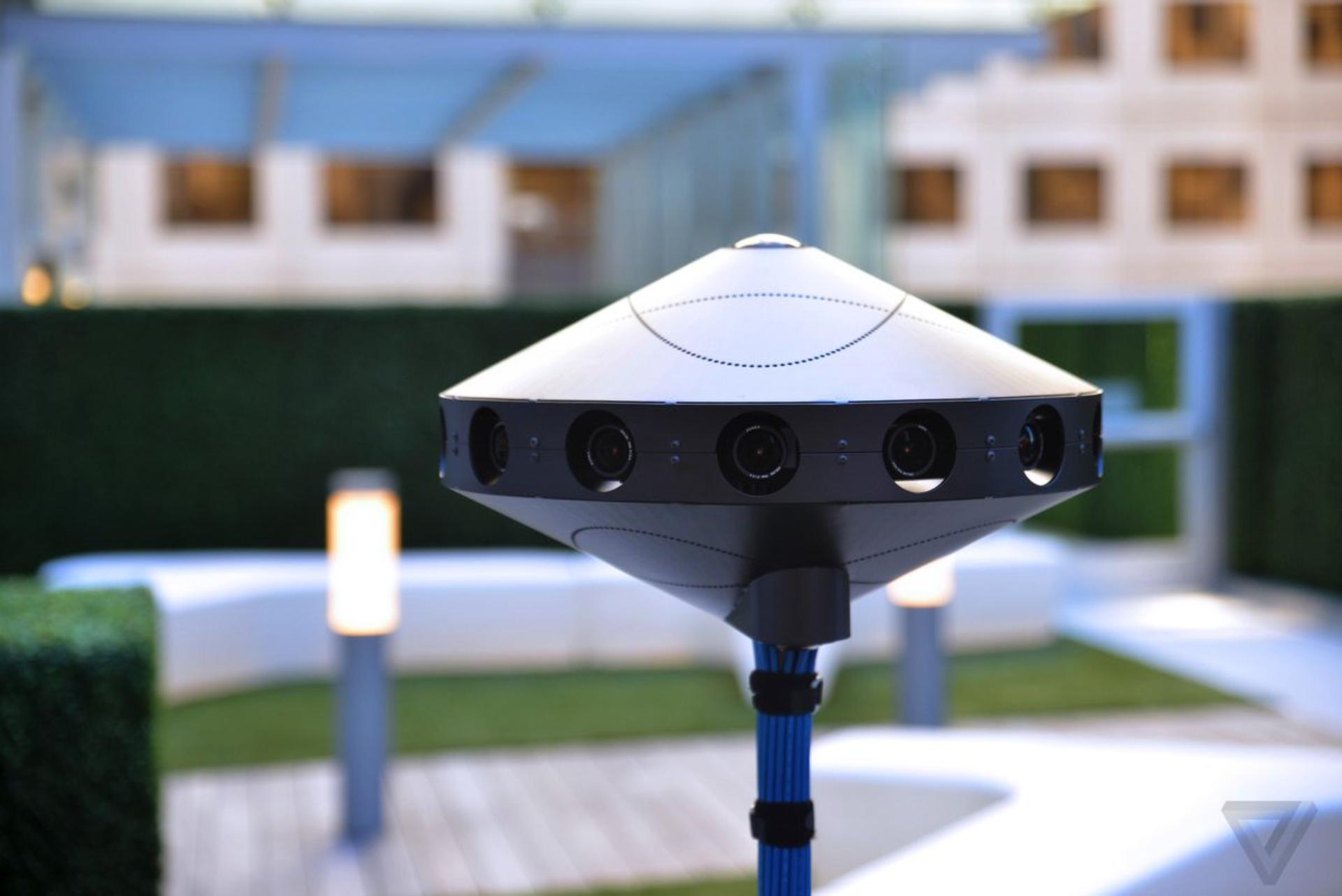 Facebook VR camera