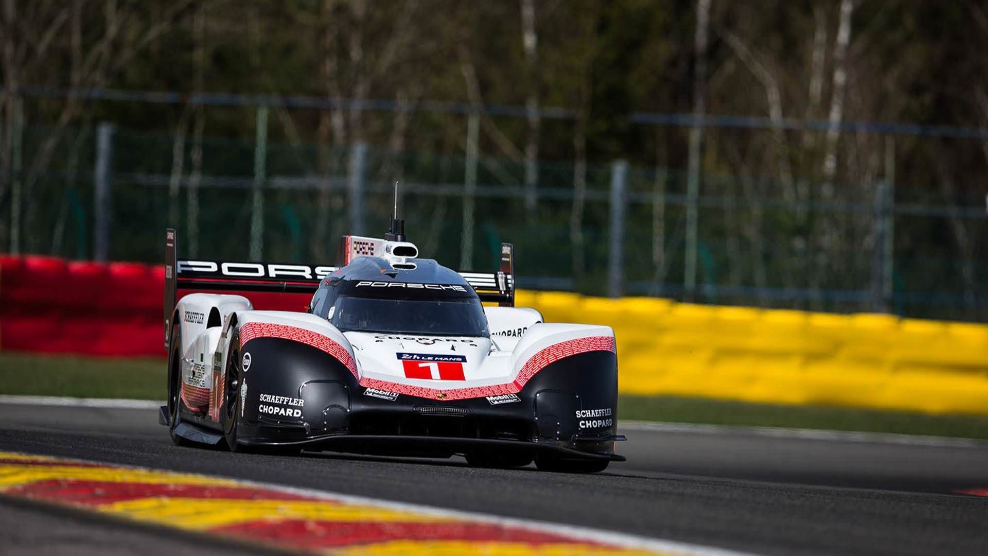 porsche 919 hybrid evo porsche 956 / پورشه 919 هیبرید اوو پورشه 956