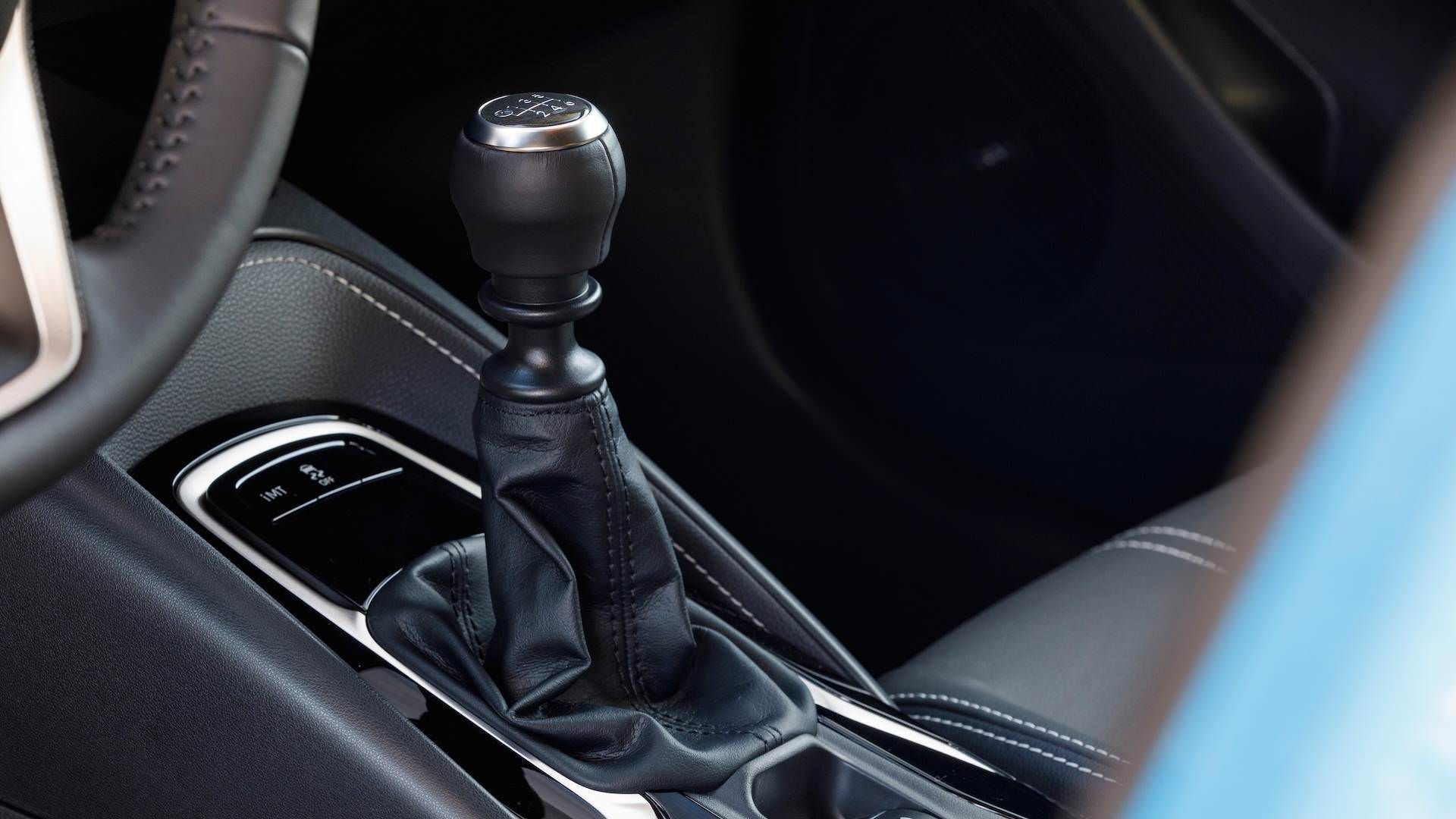 Toyota Corolla Hatchback / تویوتا کورولا هاچبک