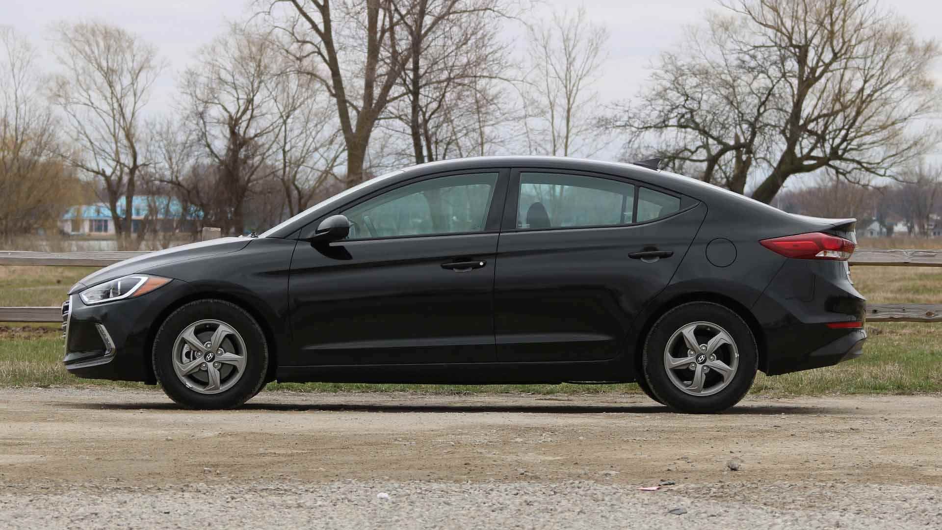 Hyundai Elantra / هیوندای النترا