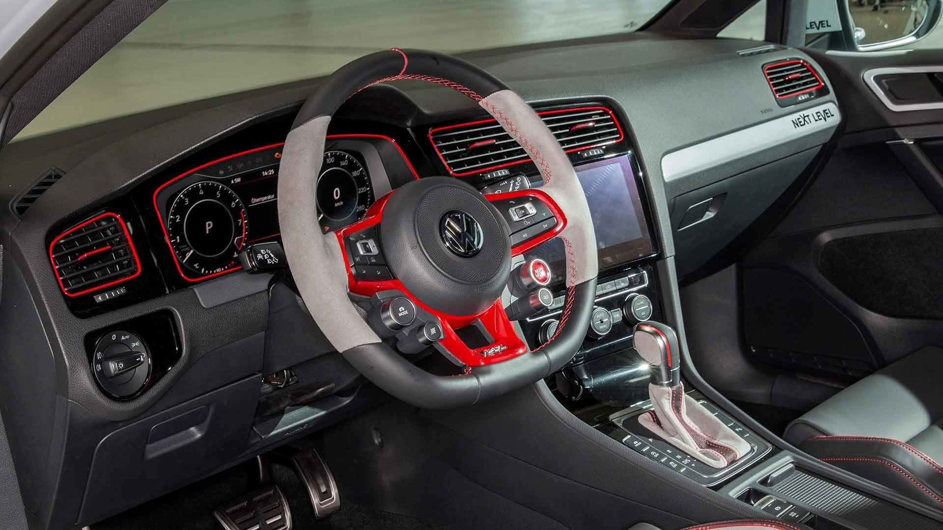 Volkswagen Golf GTI / فولکس‌واگن گلف GTI