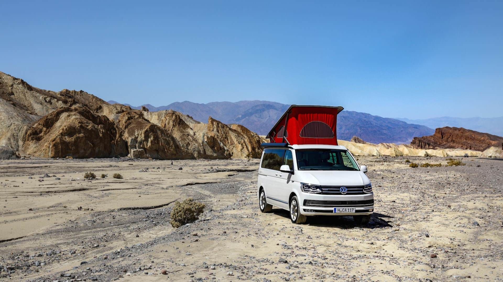 Volkswagen T6 California van / ون تفریحی فولکس‌واگن T6 کالیفرنیا