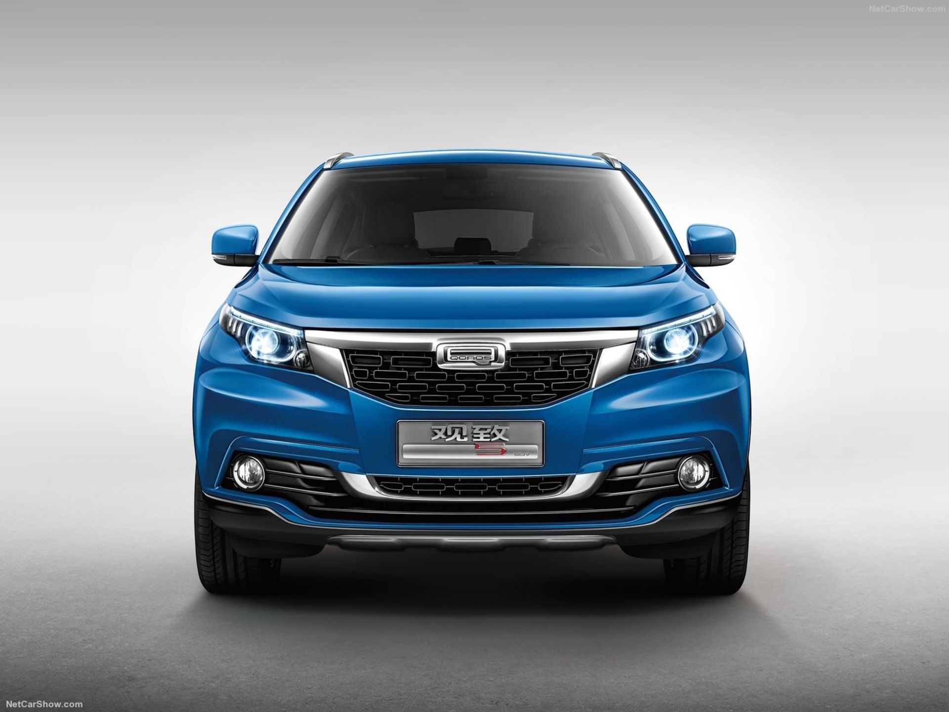 Qoros 5 / کوروس