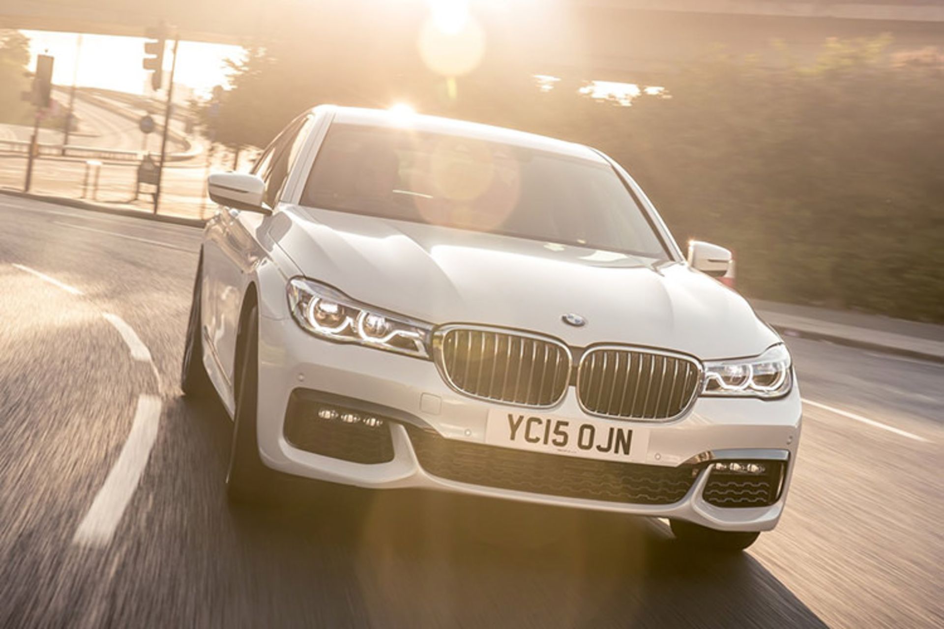 BMW 7 Series / بی ام و سری 7