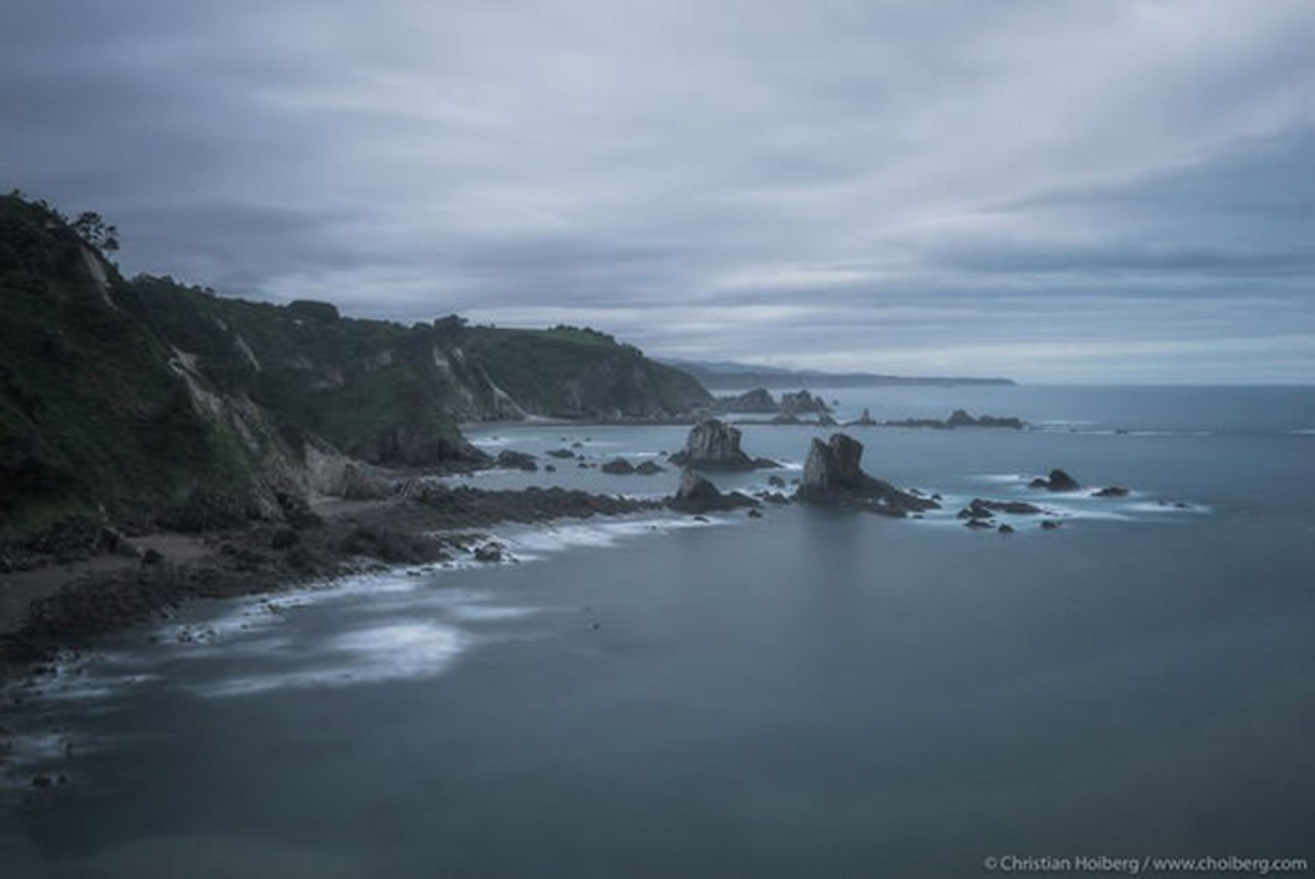 تصویر با سه پایه ارزان