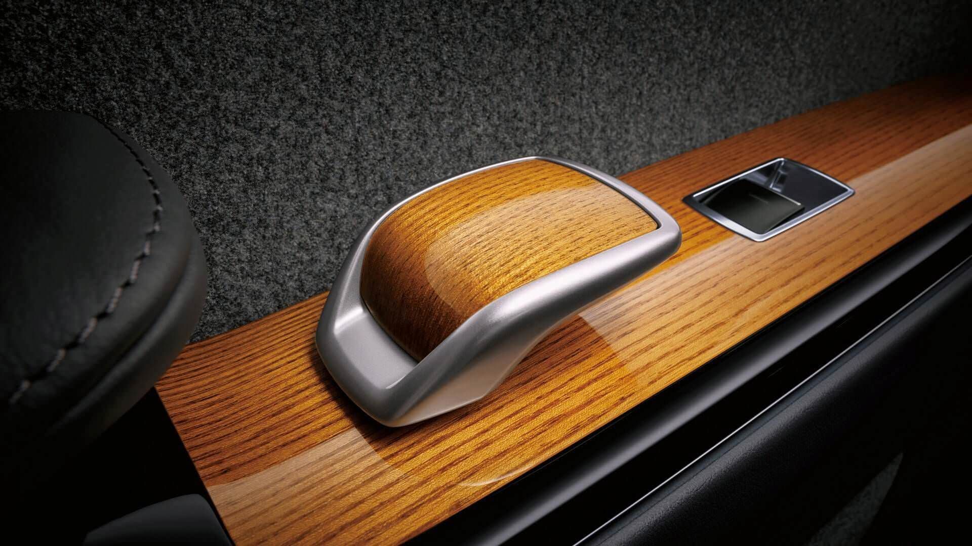 Toyota Century / تویوتا سنچوری
