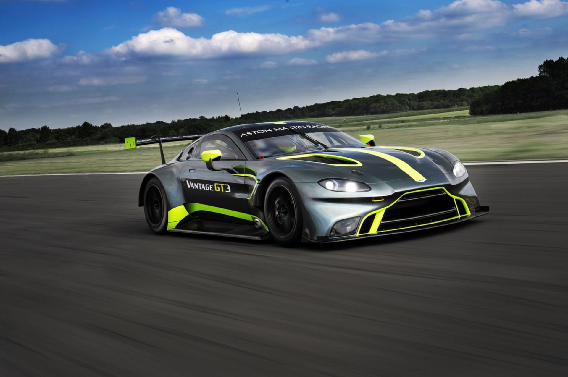 Aston Martin Vantage GT3 / استون مارتین ونتیج