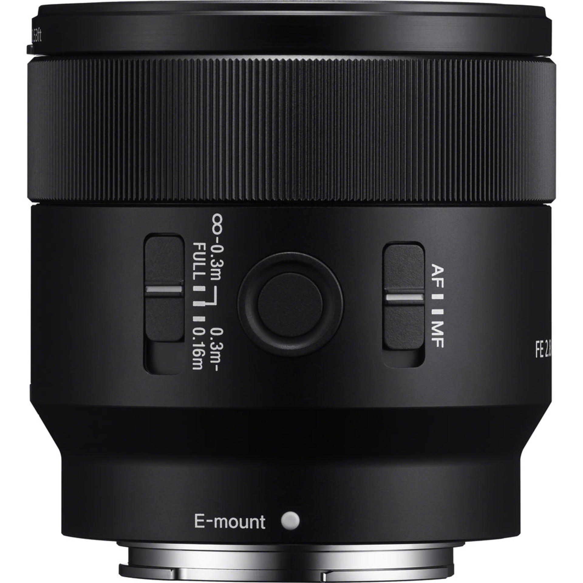 Sony FE 50mm F2.8 Macro	