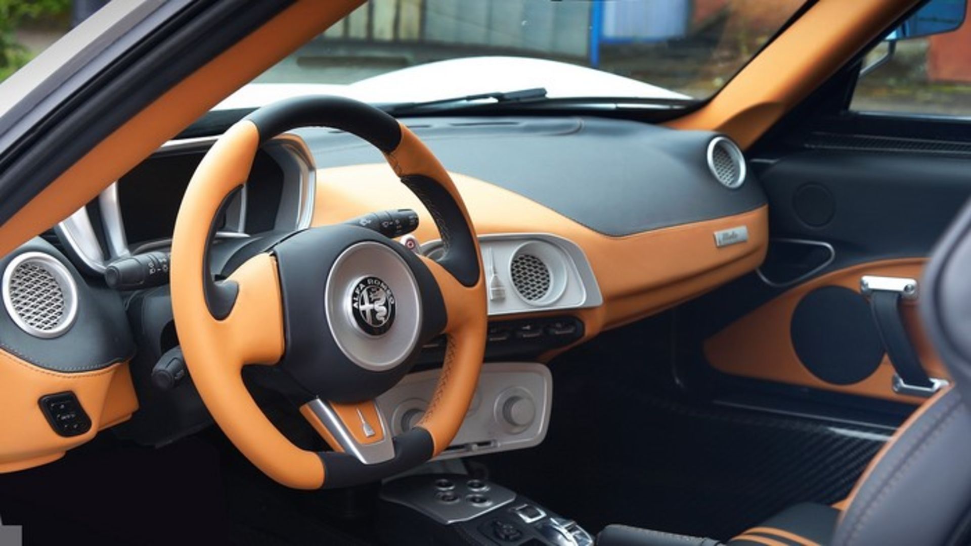 alfa romeo mole costruzione artigianale-001