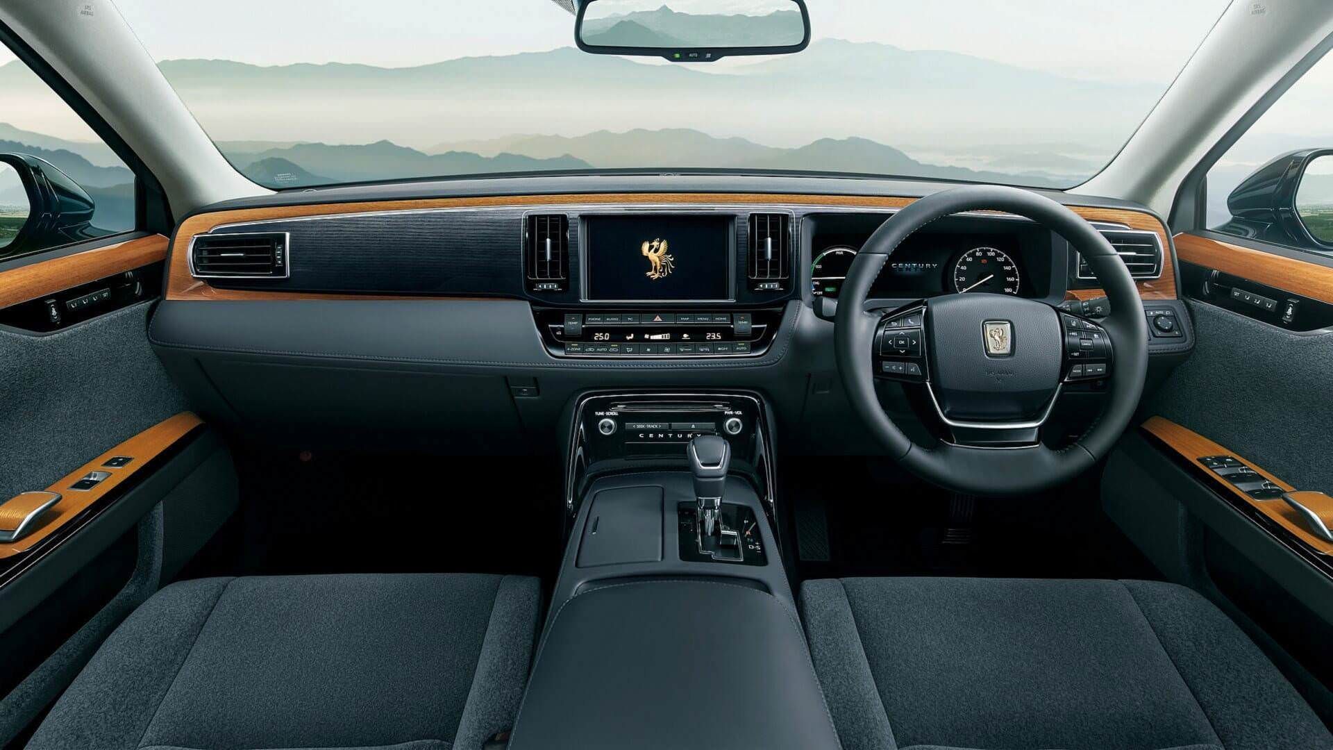 Toyota Century / تویوتا سنچوری
