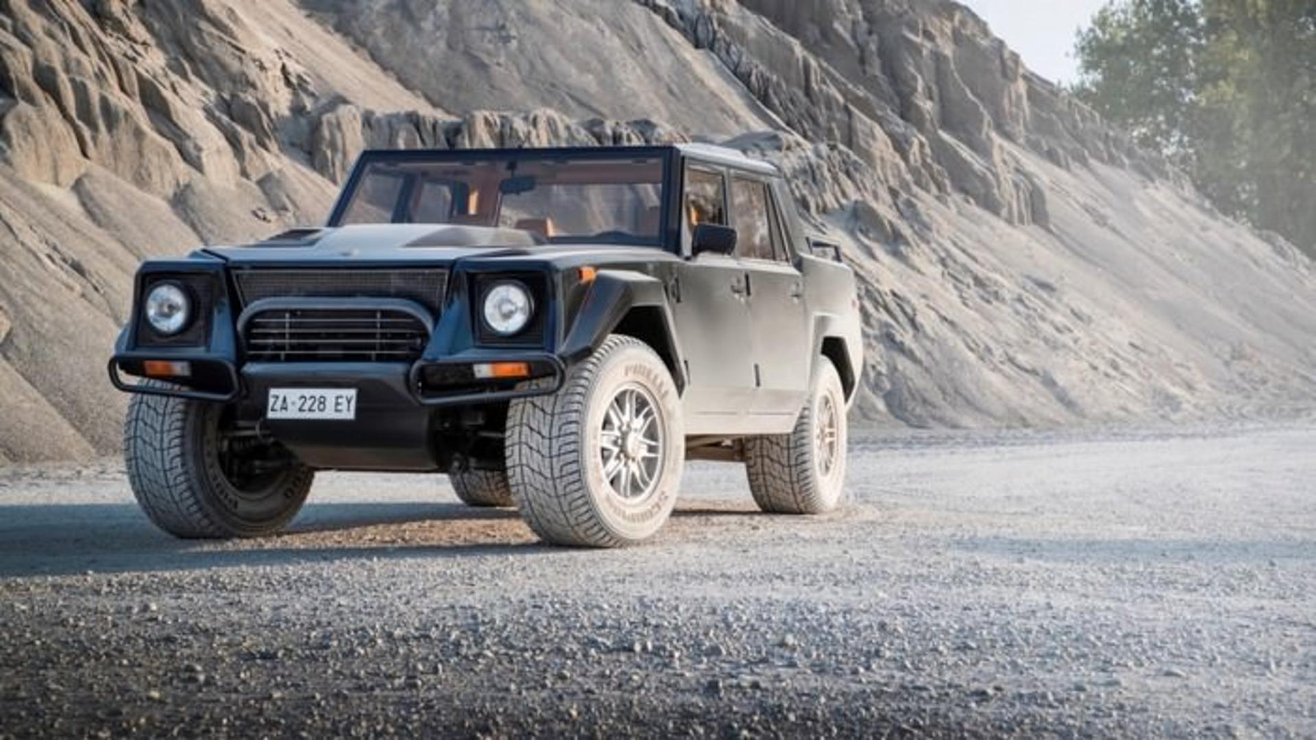 لامبورگینی LM002