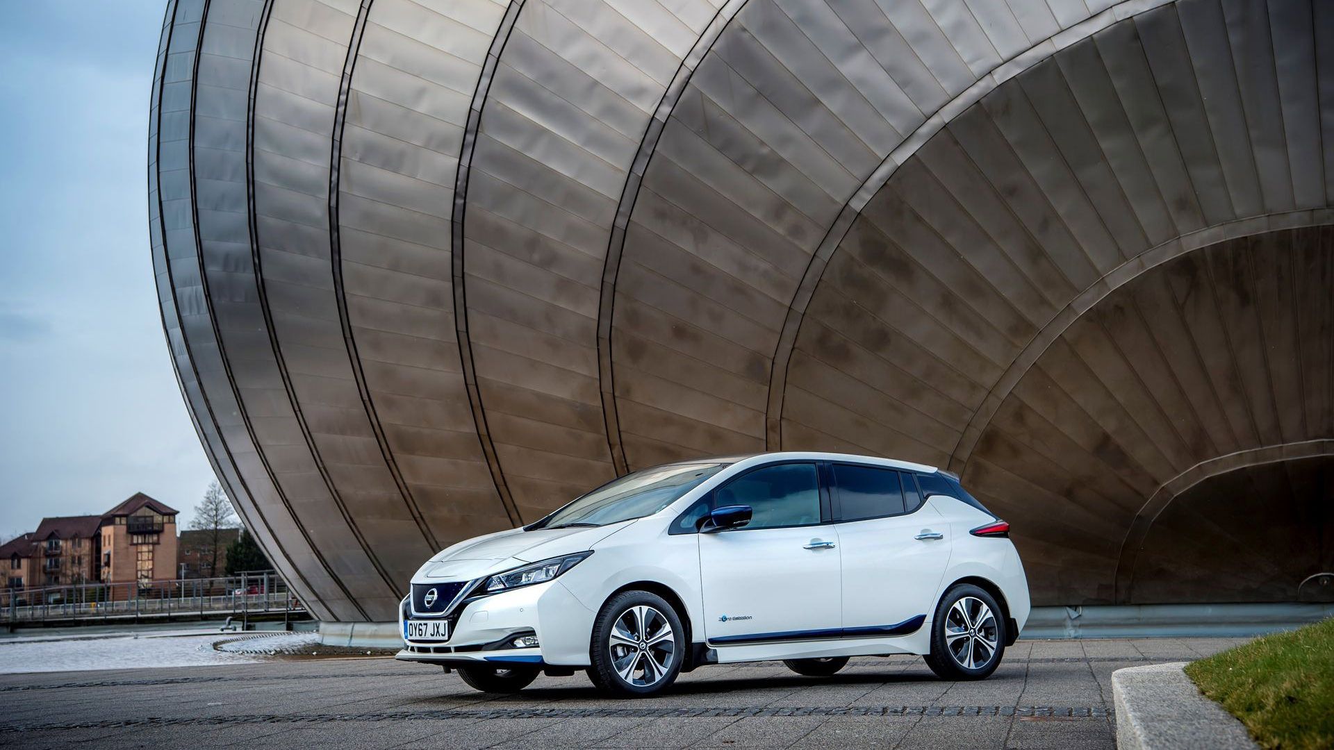 2018 Nissan LEAF / خودروی الکتریکی نیسان لیف 2018