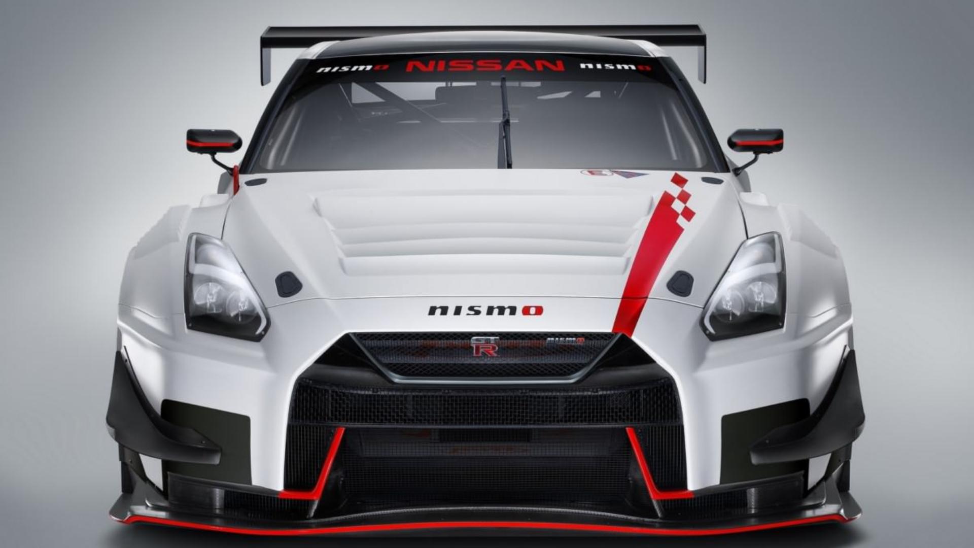 نیسان GT-R