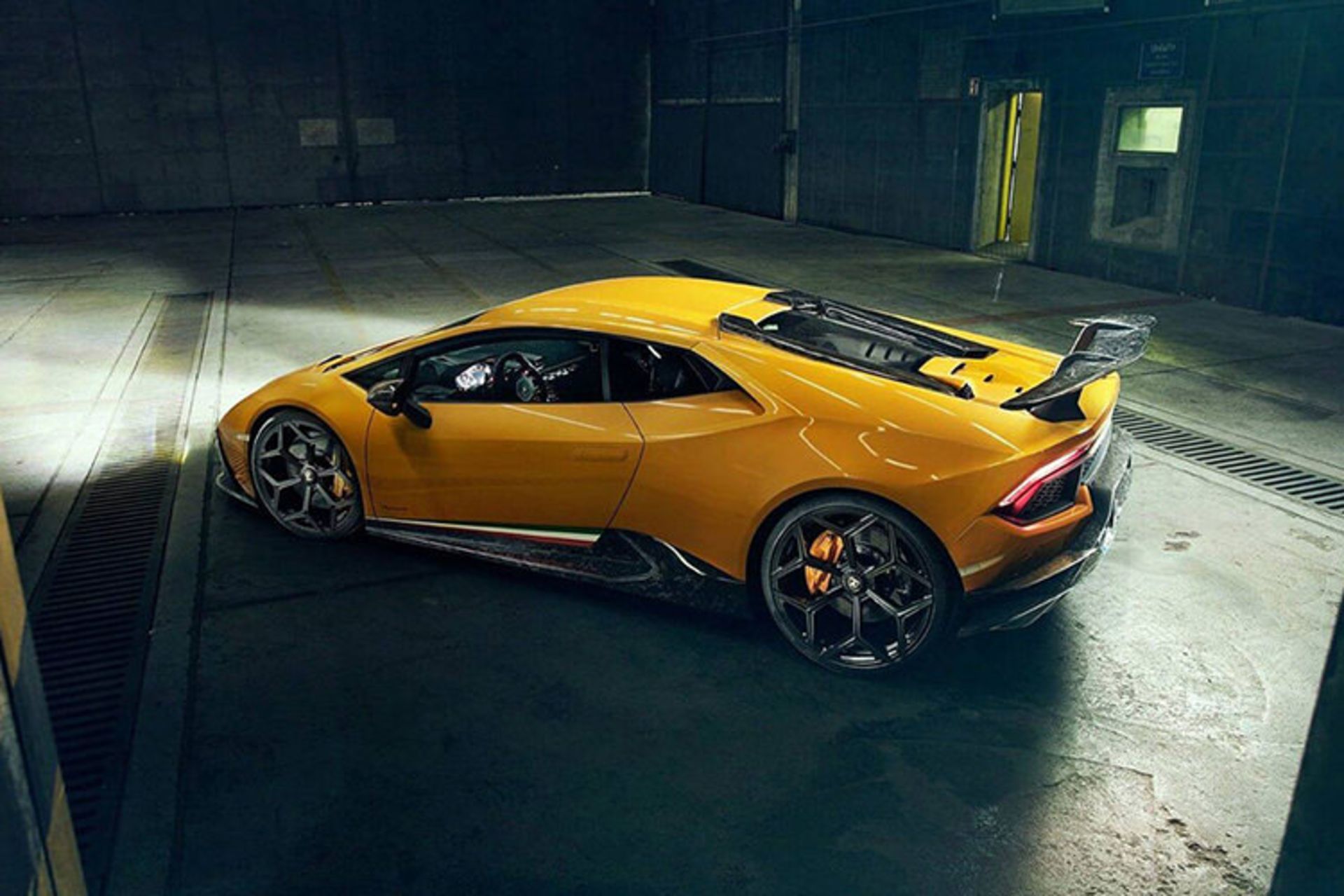 لامبورگینی هوراکان پرفورمانته / Lamborghini Huracan Performante Novitec