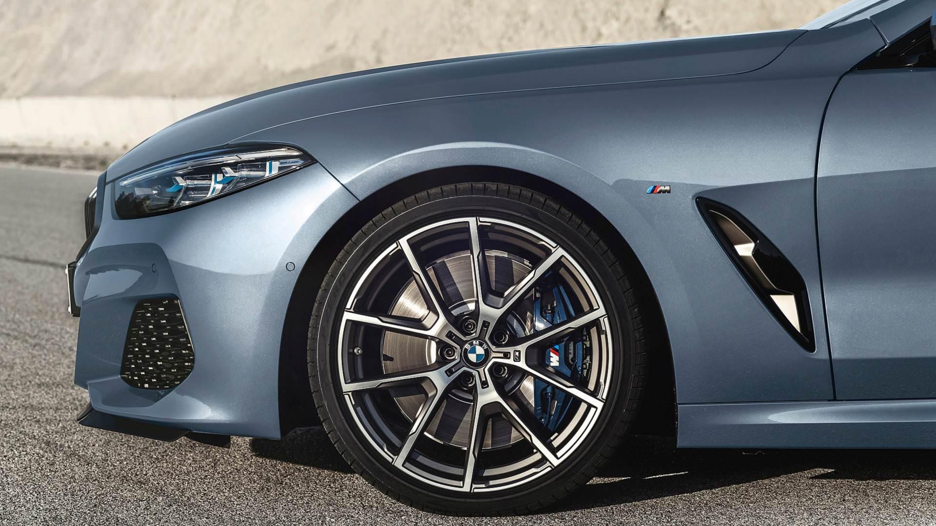 2019 BMW 8 Series coupe / بی‌ام‌و سری 8 مدل 2019