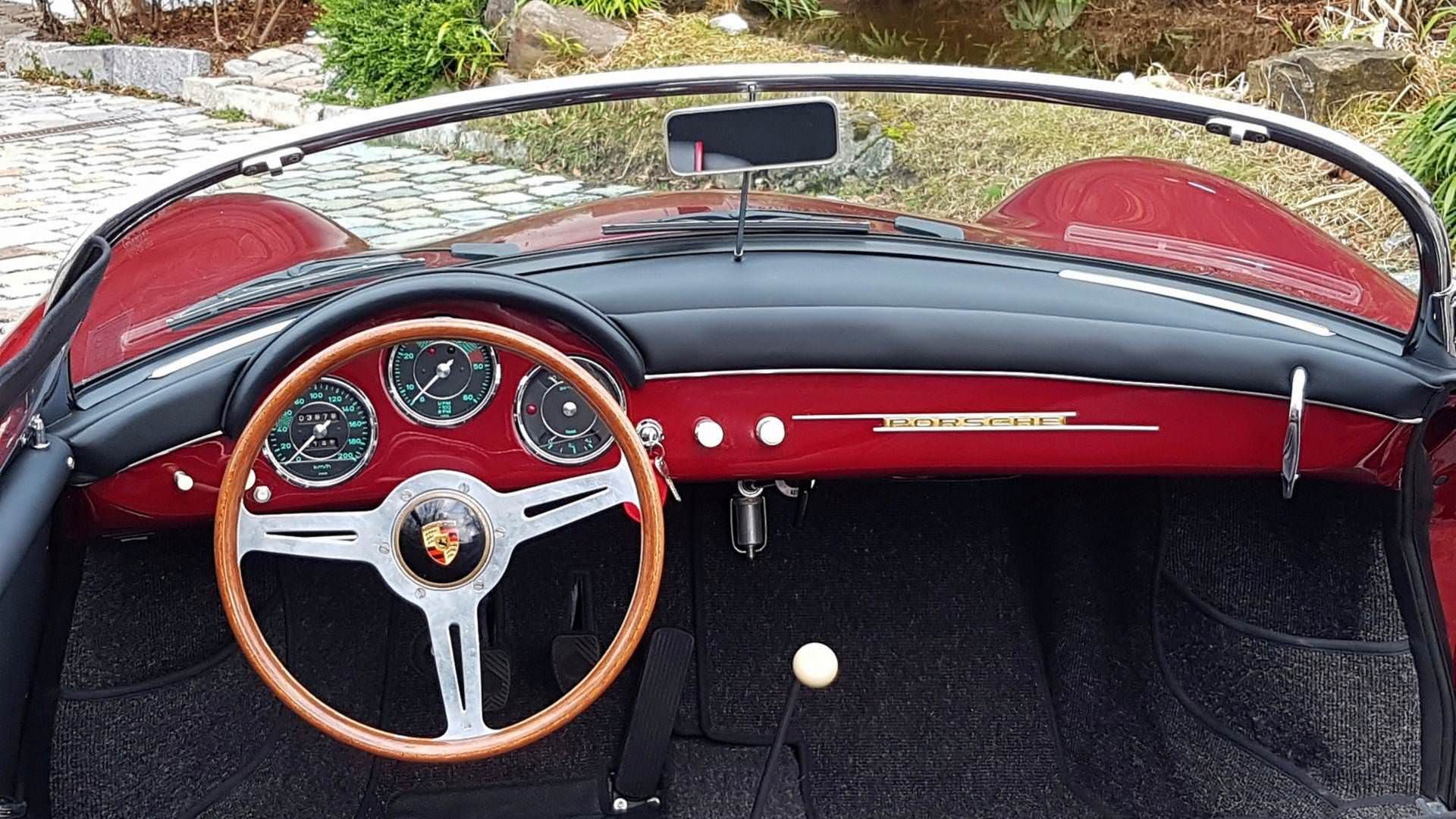 1956 Porsche 356 Speedster / خودروی کلاسیک پورشه 356 اسپیداستر