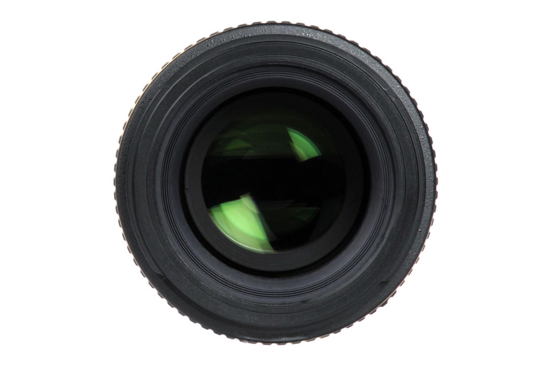 Tokina AT-X Pro 100mm f/2.8 Macro	