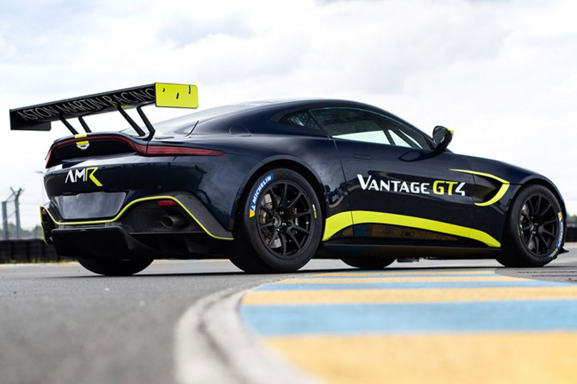 Aston Martin Vantage GT3 / استون مارتین ونتیج