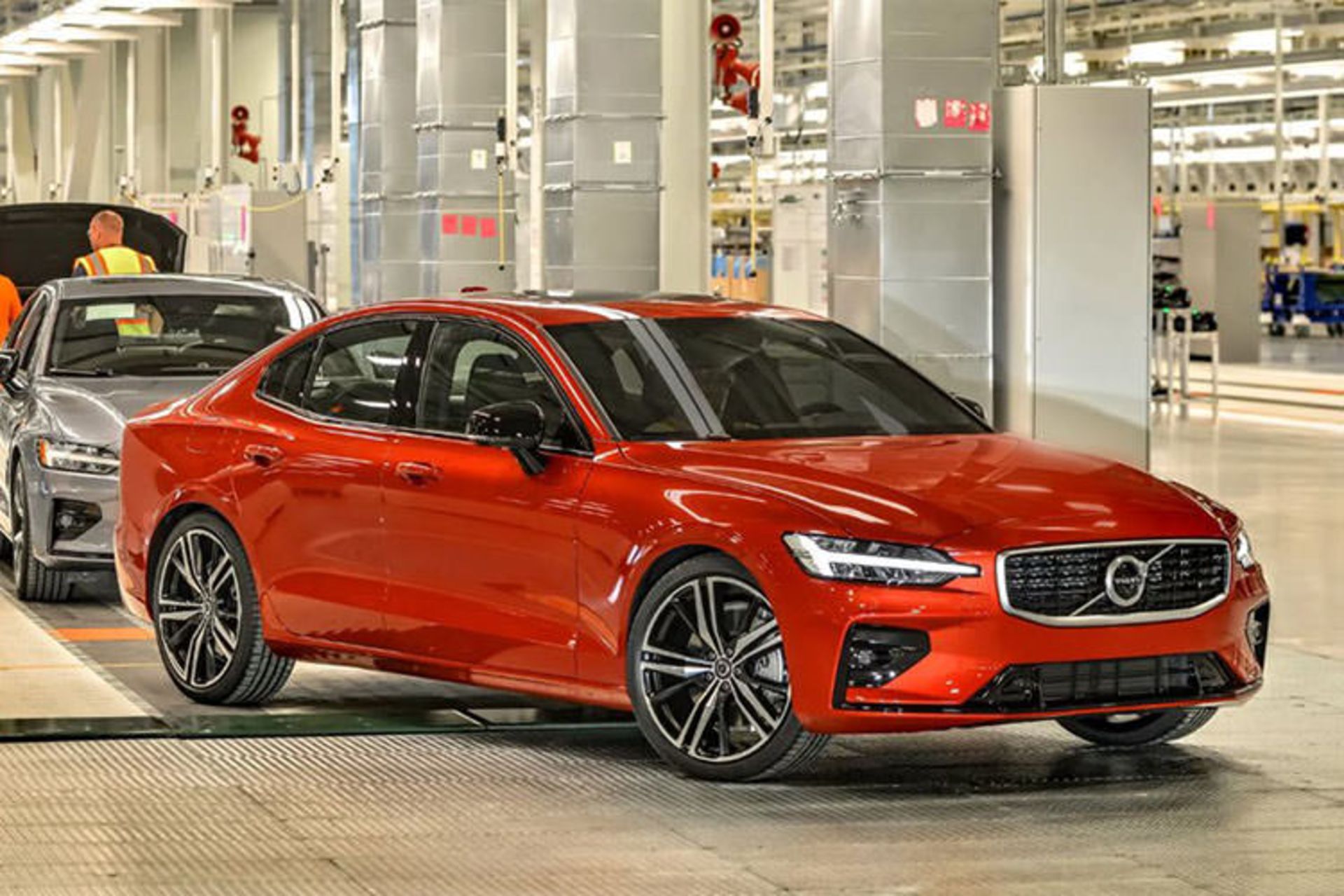 mercedes benz volvo daimler / مرسدس بنز دایملر ولوو