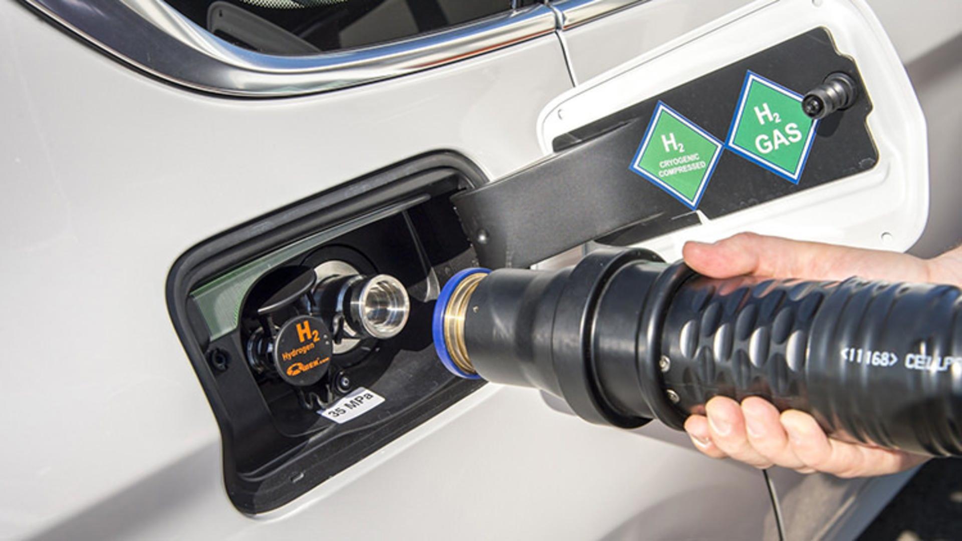 BMW FCEV Hydrogen Car / خودروی الکتریکی پیل سوختی هیدروژنی بی‌ام‌و