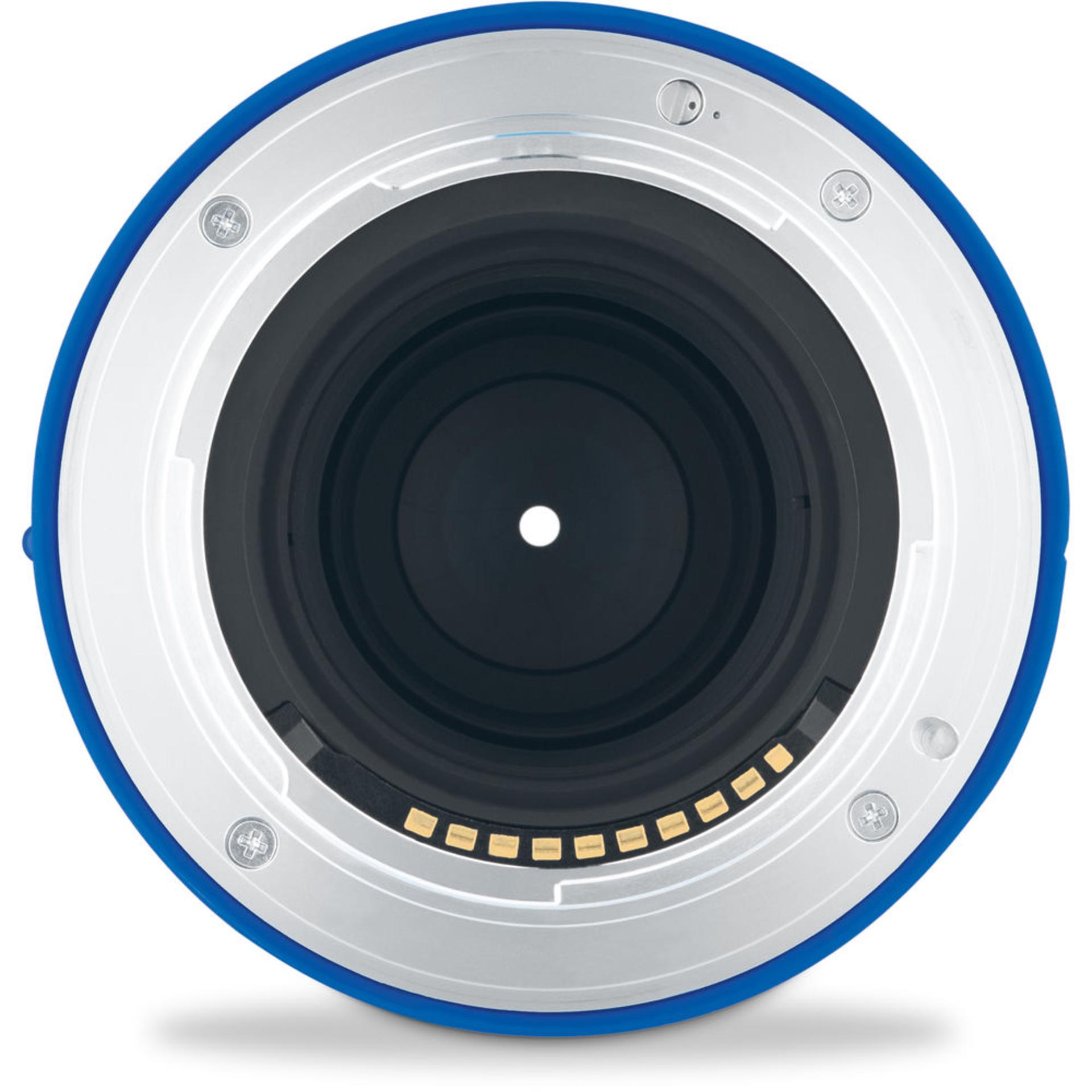 Zeiss Loxia 85mm F2.4	
