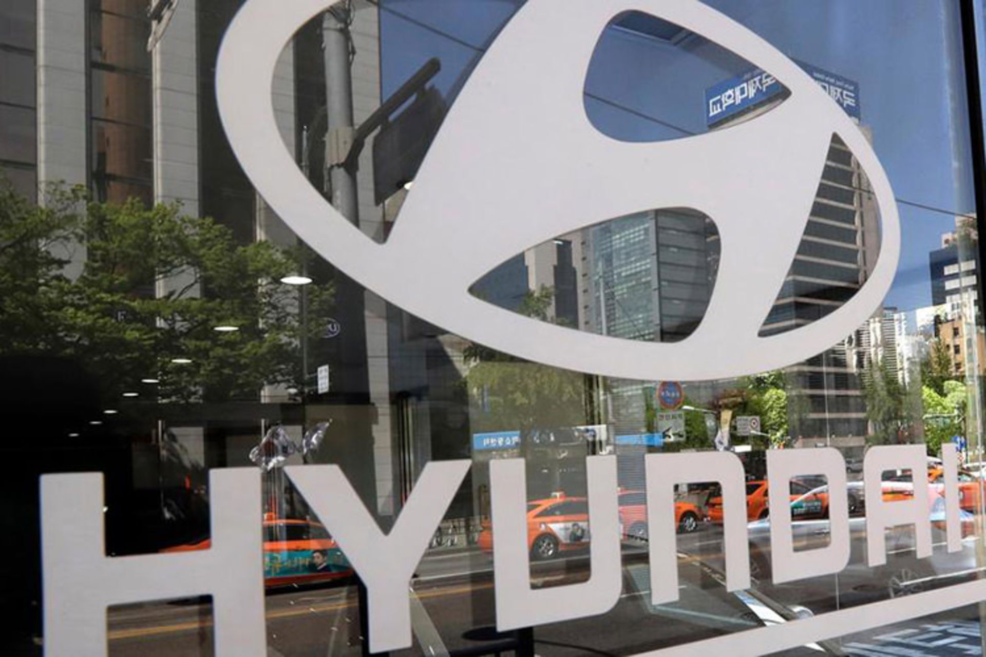 hyundai  /  هیوندای