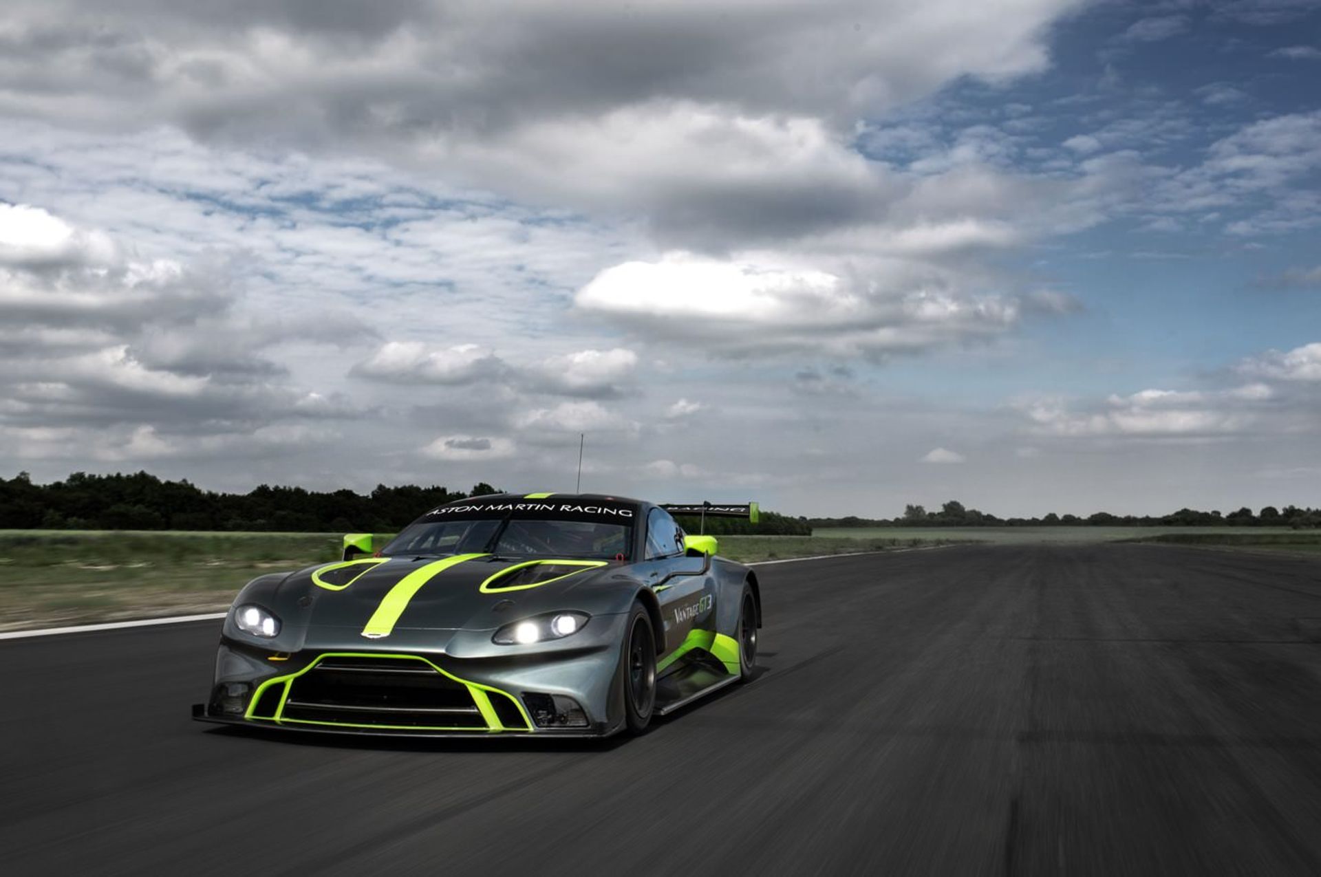 Aston Martin Vantage GT3 / استون مارتین ونتیج